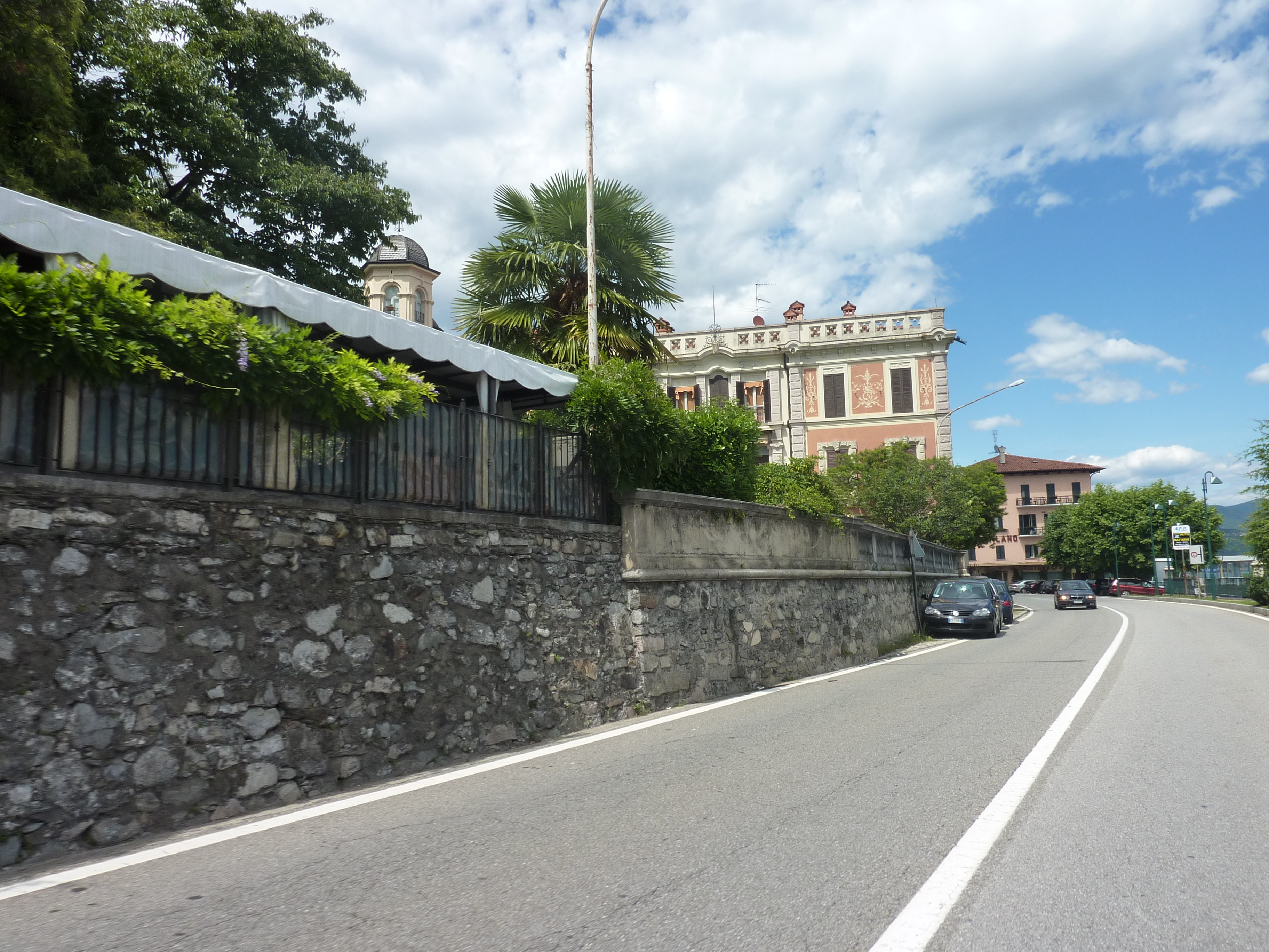 รูปถ่าย อิตาลี(Italy) อาโรนา(Arona) 2009-06 6