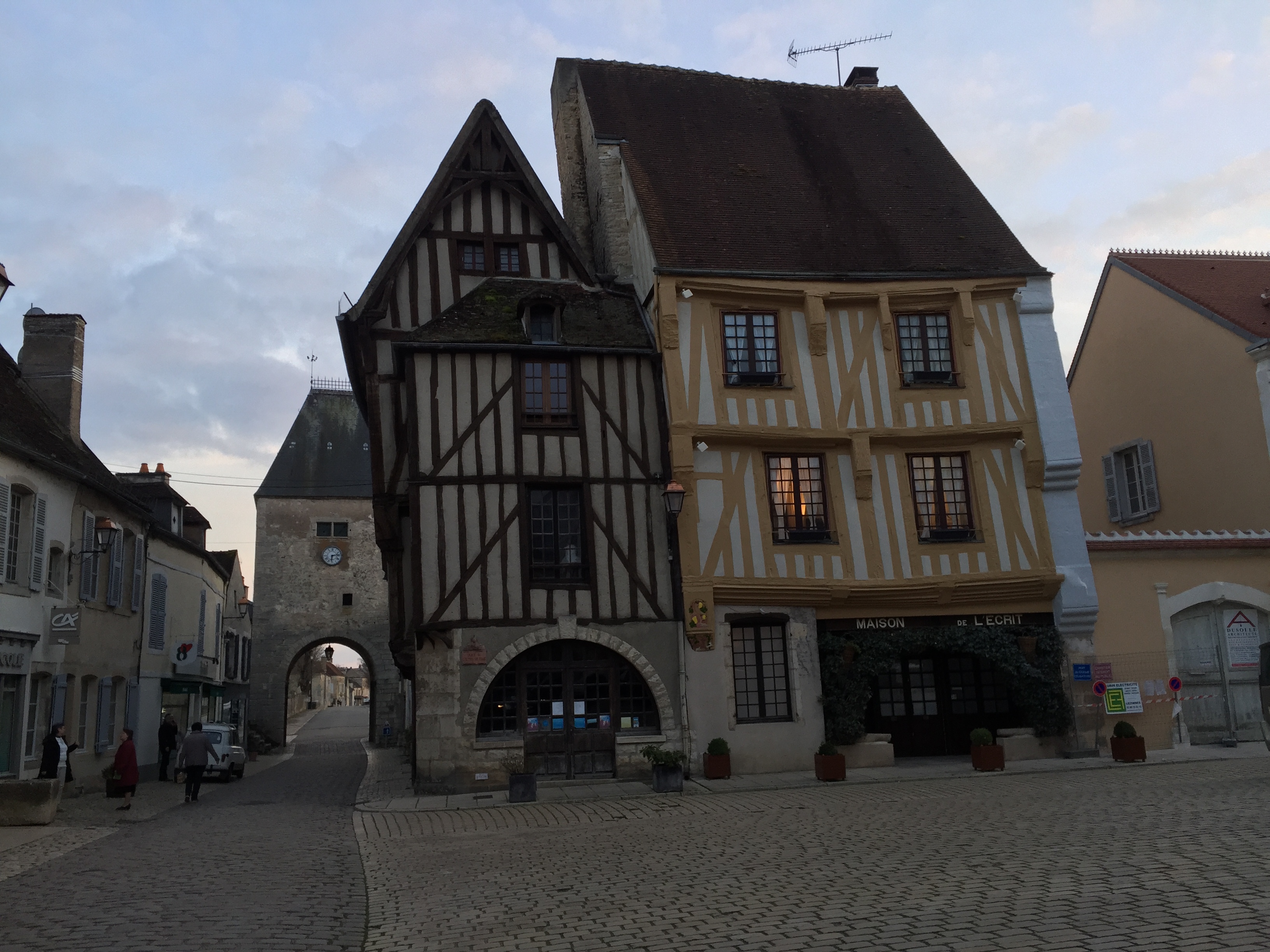 รูปถ่าย ฝรั่งเศส(France) นัวเยร์(Noyers) 2016-02 12