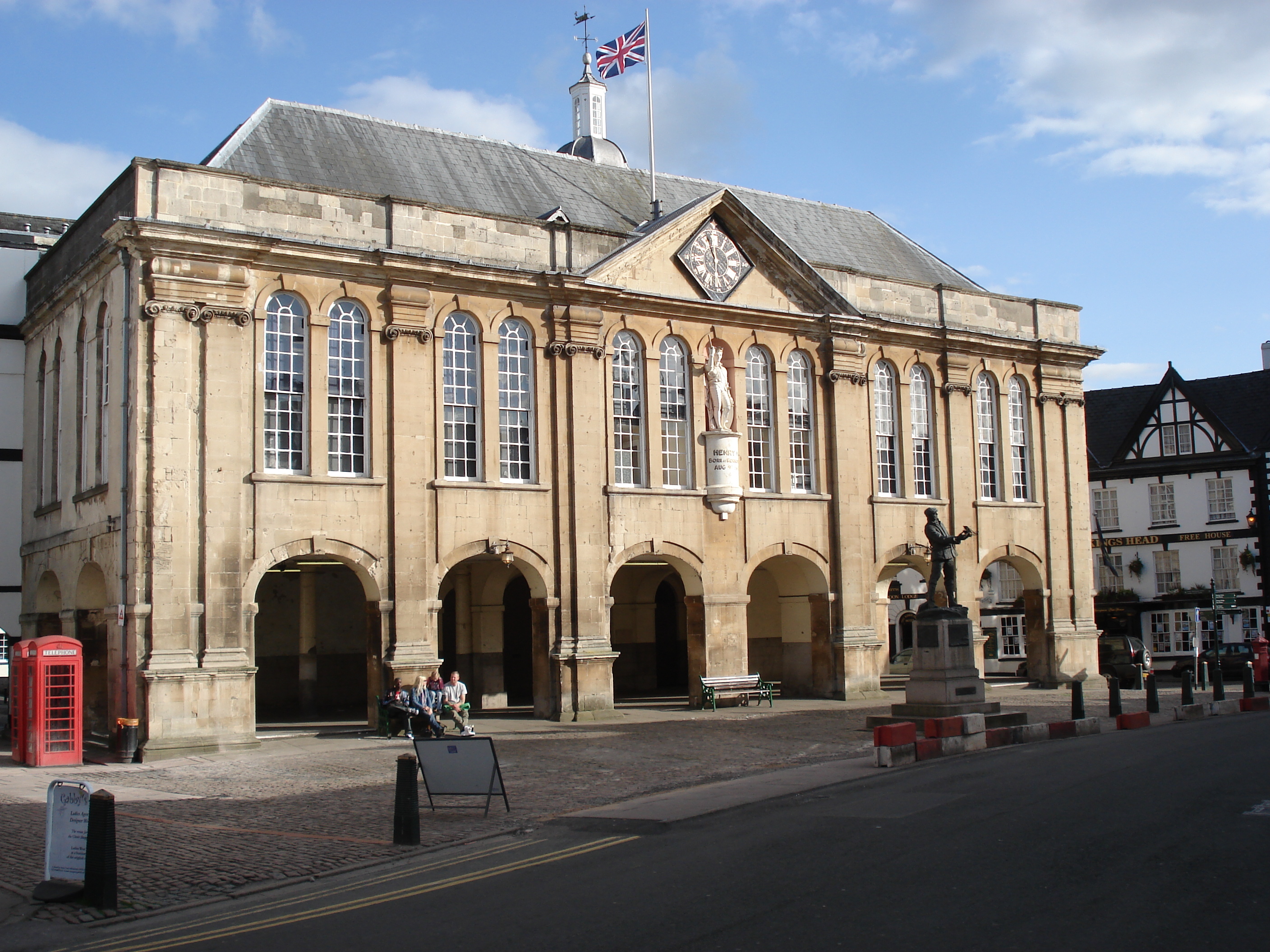 รูปถ่าย อังกฤษ(United Kingdom) มอนเมาธ์(Monmouth) 2006-05 58