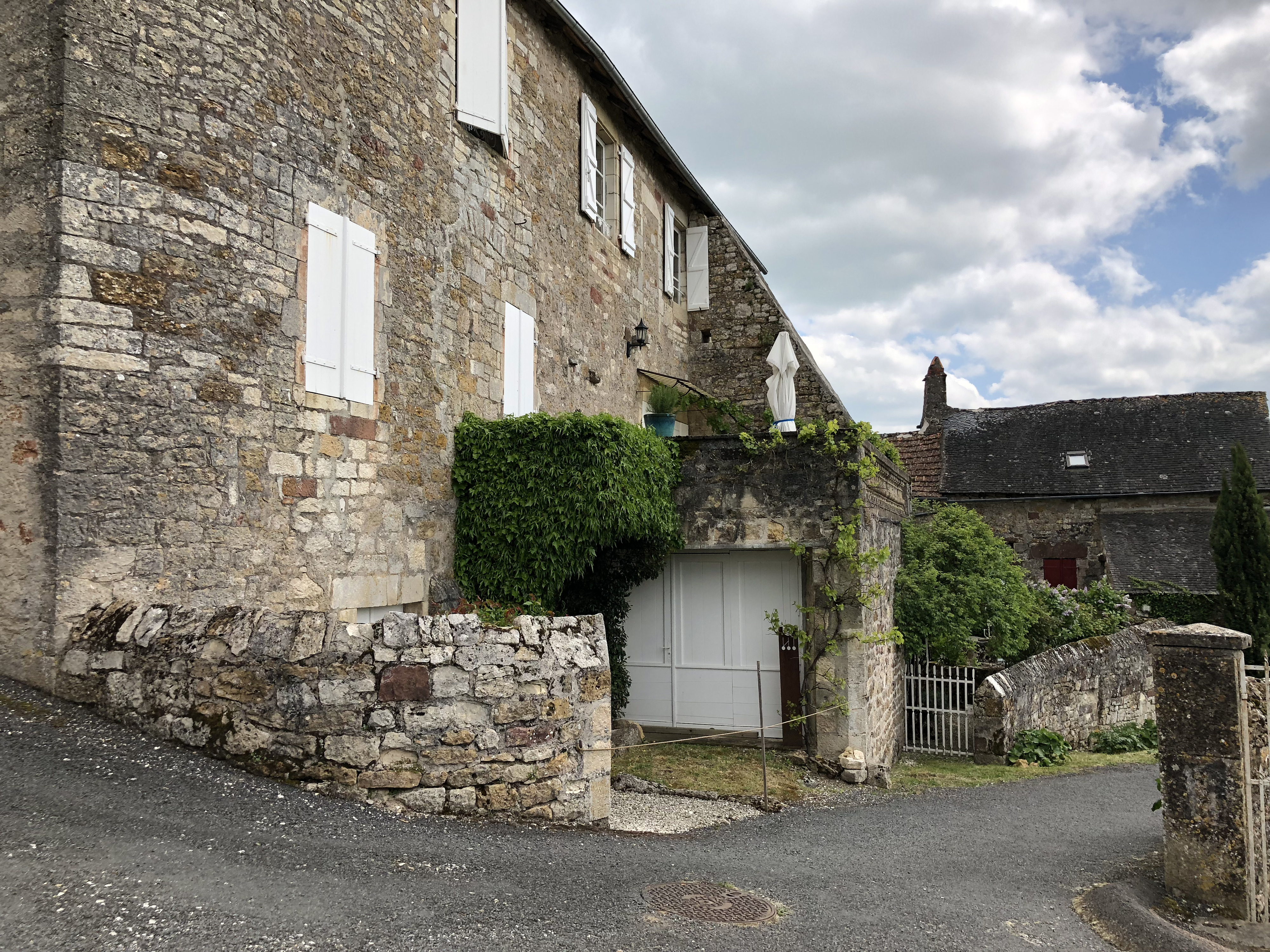 รูปถ่าย ฝรั่งเศส(France) ตูแรน(Turenne) 2018-04 41