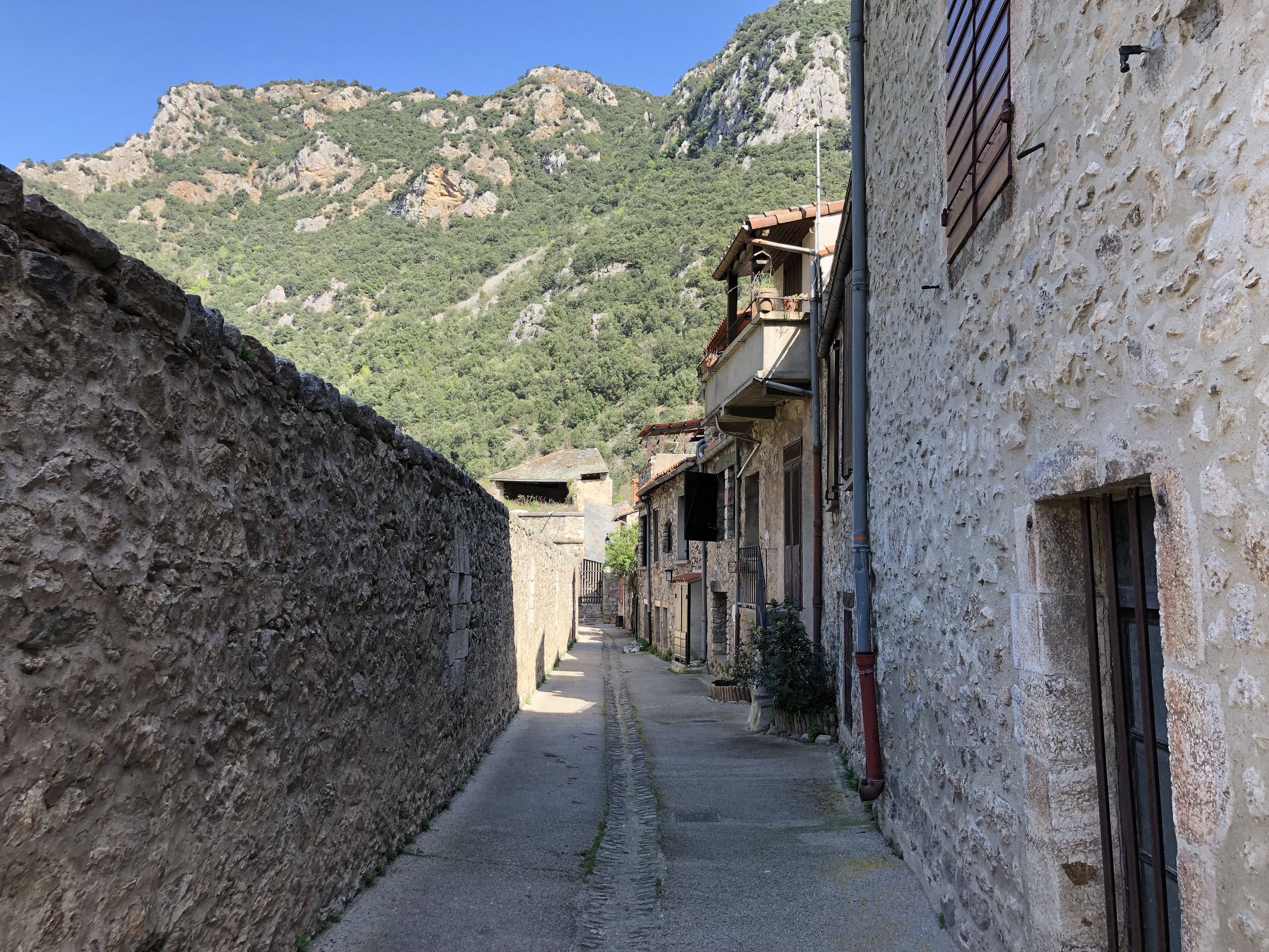 รูปถ่าย ฝรั่งเศส(France) วีลฟร็องช์-เดอ-กงฟล็อง(Villefranche de Conflent) 2018-04 18