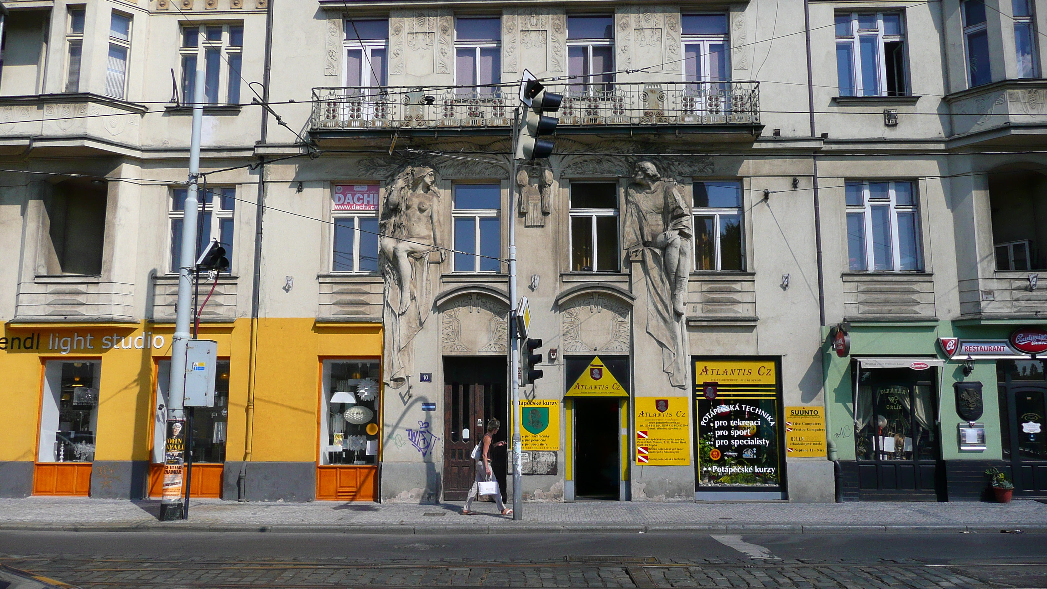 รูปถ่าย สาธารณรัฐเช็ก(Czech Republic) ปราก(Prague) แม่น้ำวัลตาวา(Vltava river) 2007-07 34