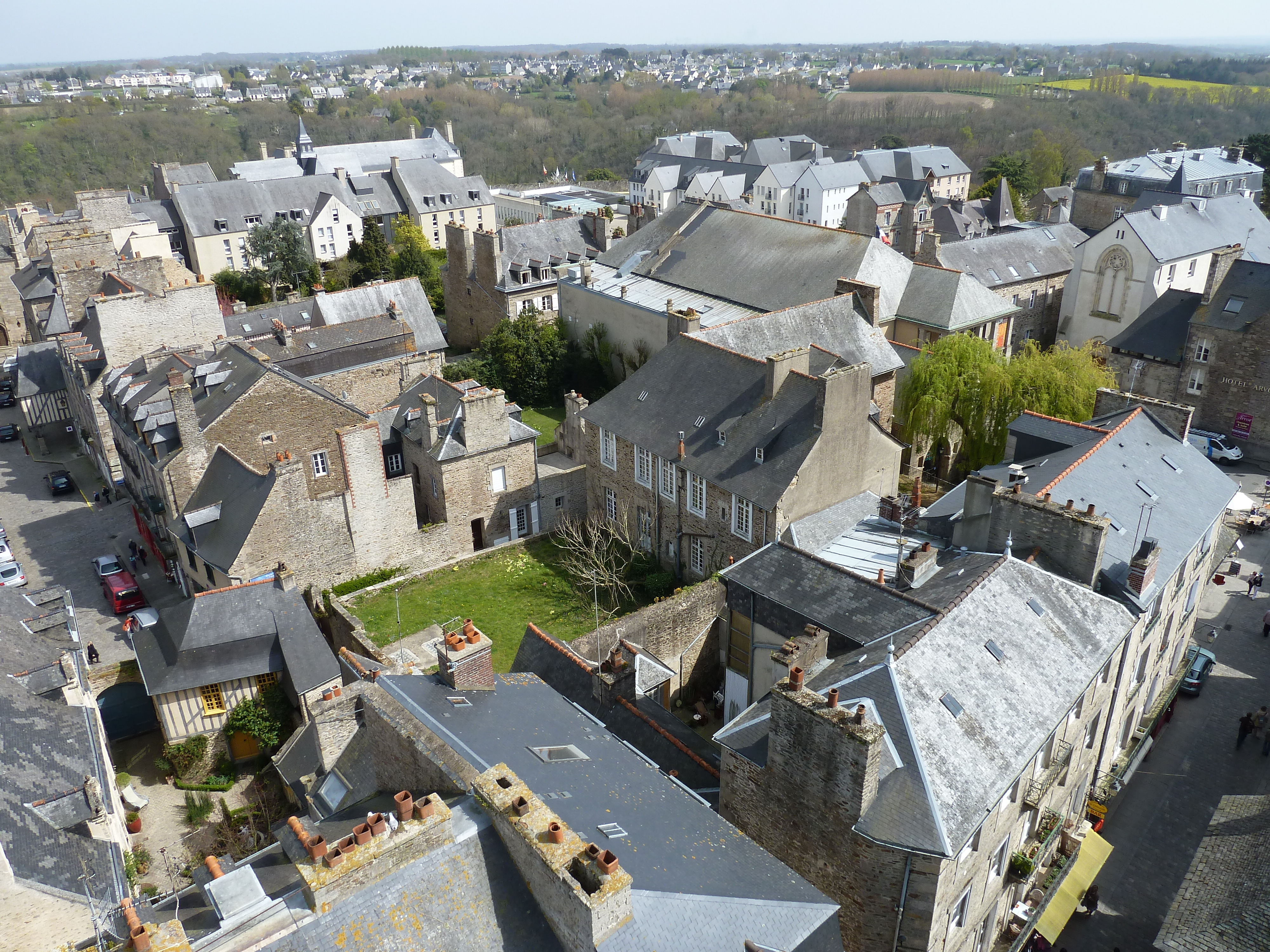 รูปถ่าย ฝรั่งเศส(France) ดีน็อง(Dinan) หอนาฬิกาดีน็อง(Dinan clock tower) 2010-04 31