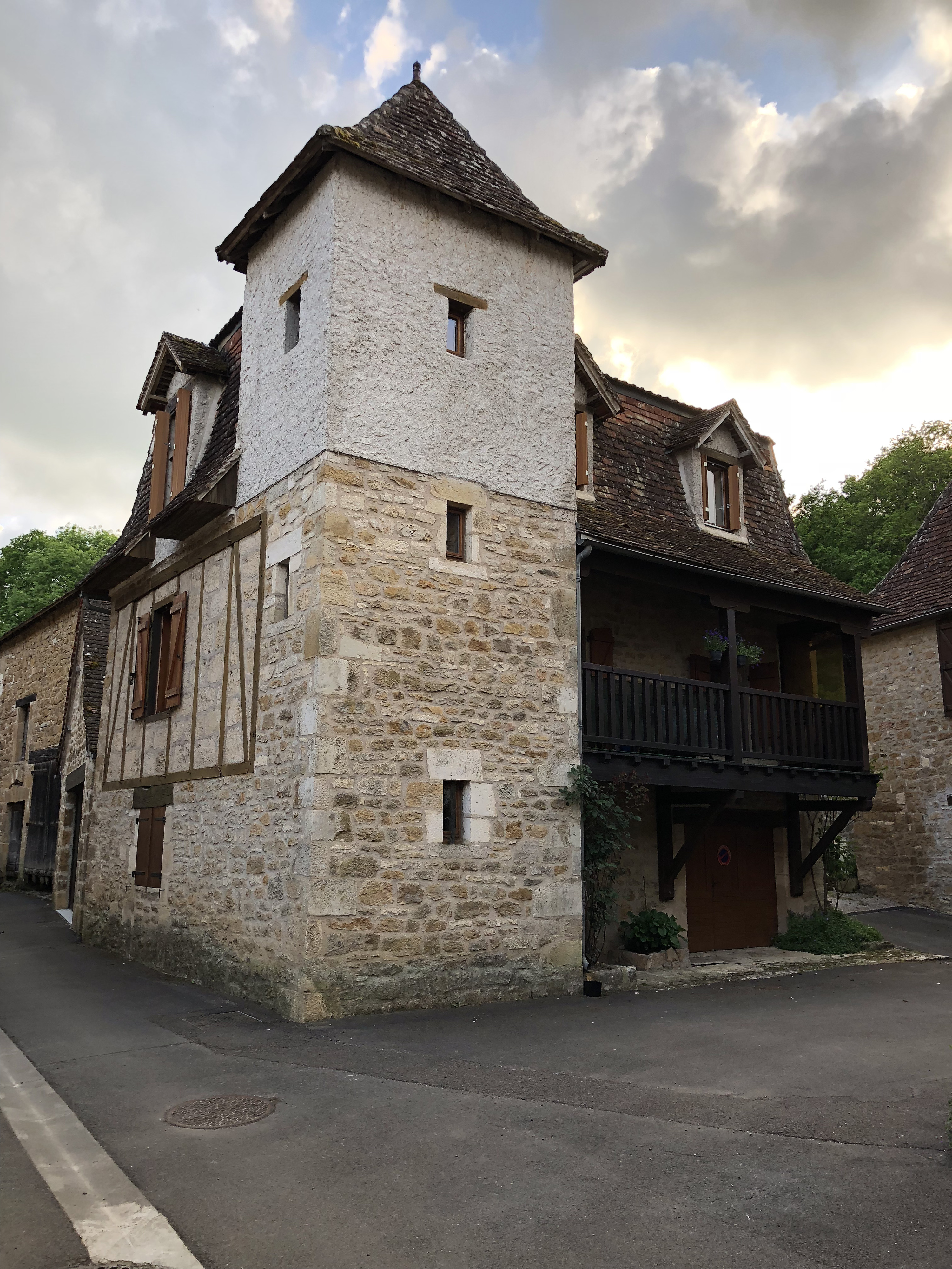 รูปถ่าย ฝรั่งเศส(France) กาเรนนัก(Carennac) 2018-04 90