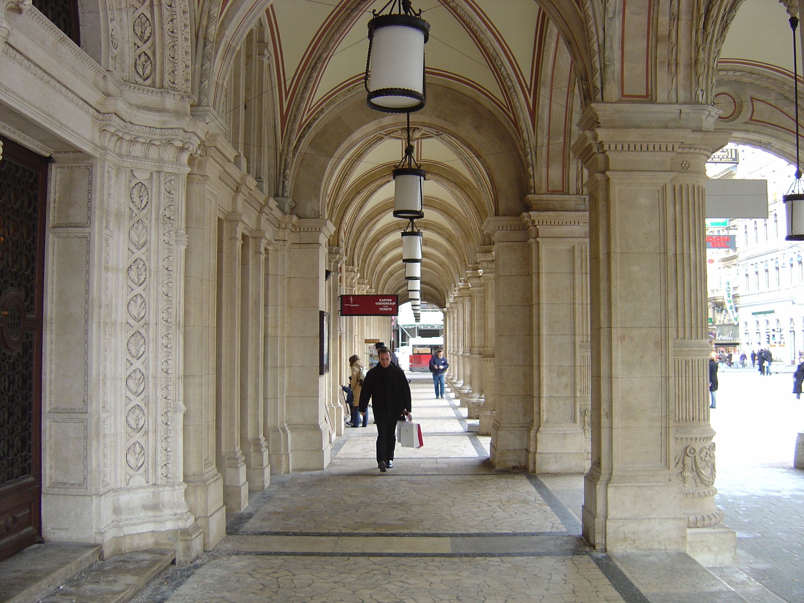 รูปถ่าย ออสเตรีย(Austria) เวียนนา(Vienna) 2005-03 101