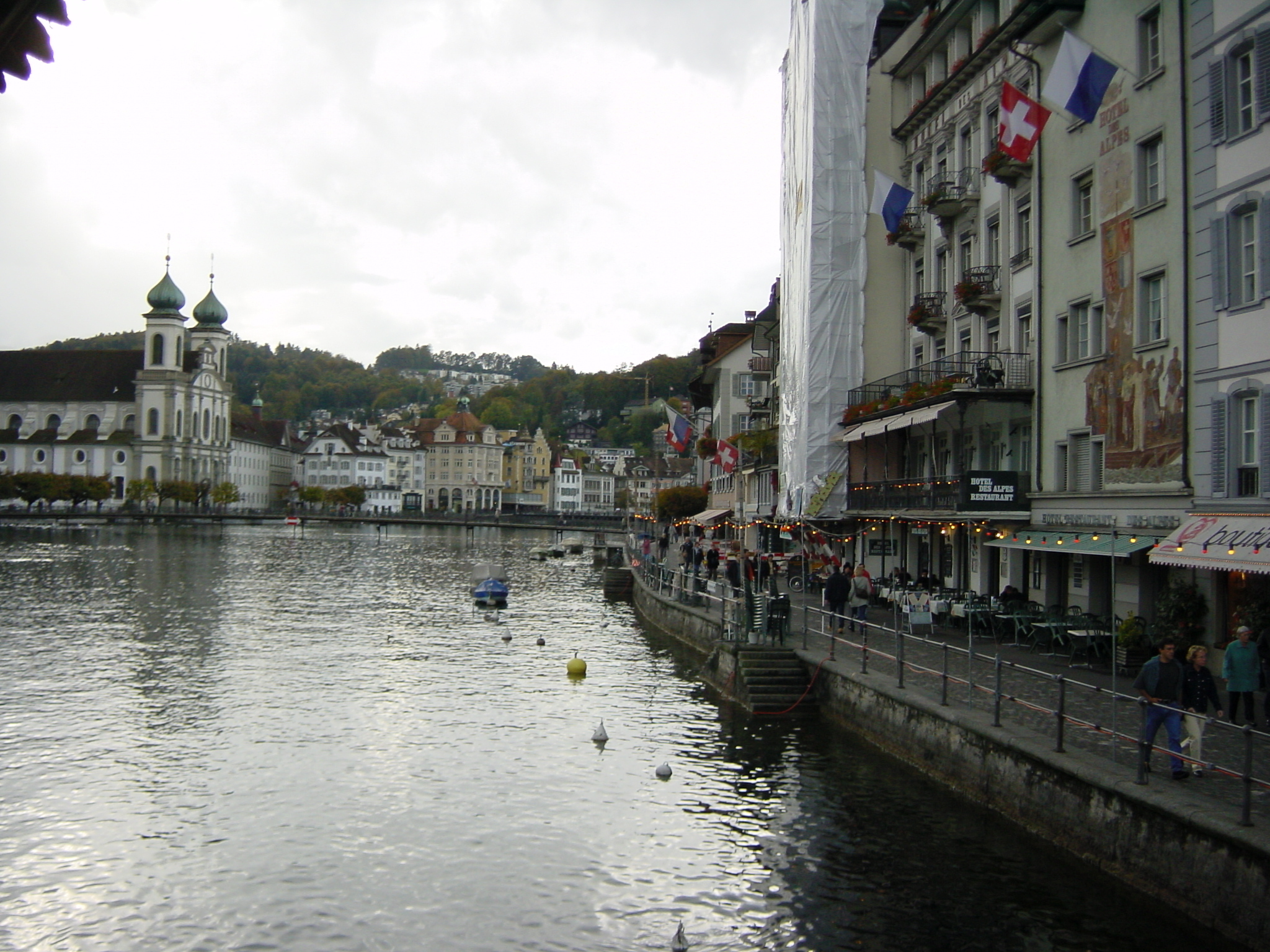 รูปถ่าย สวิสเซอร์แลนด์(Switzerland) ลูเซิร์น(Lucerne) 2001-10 15