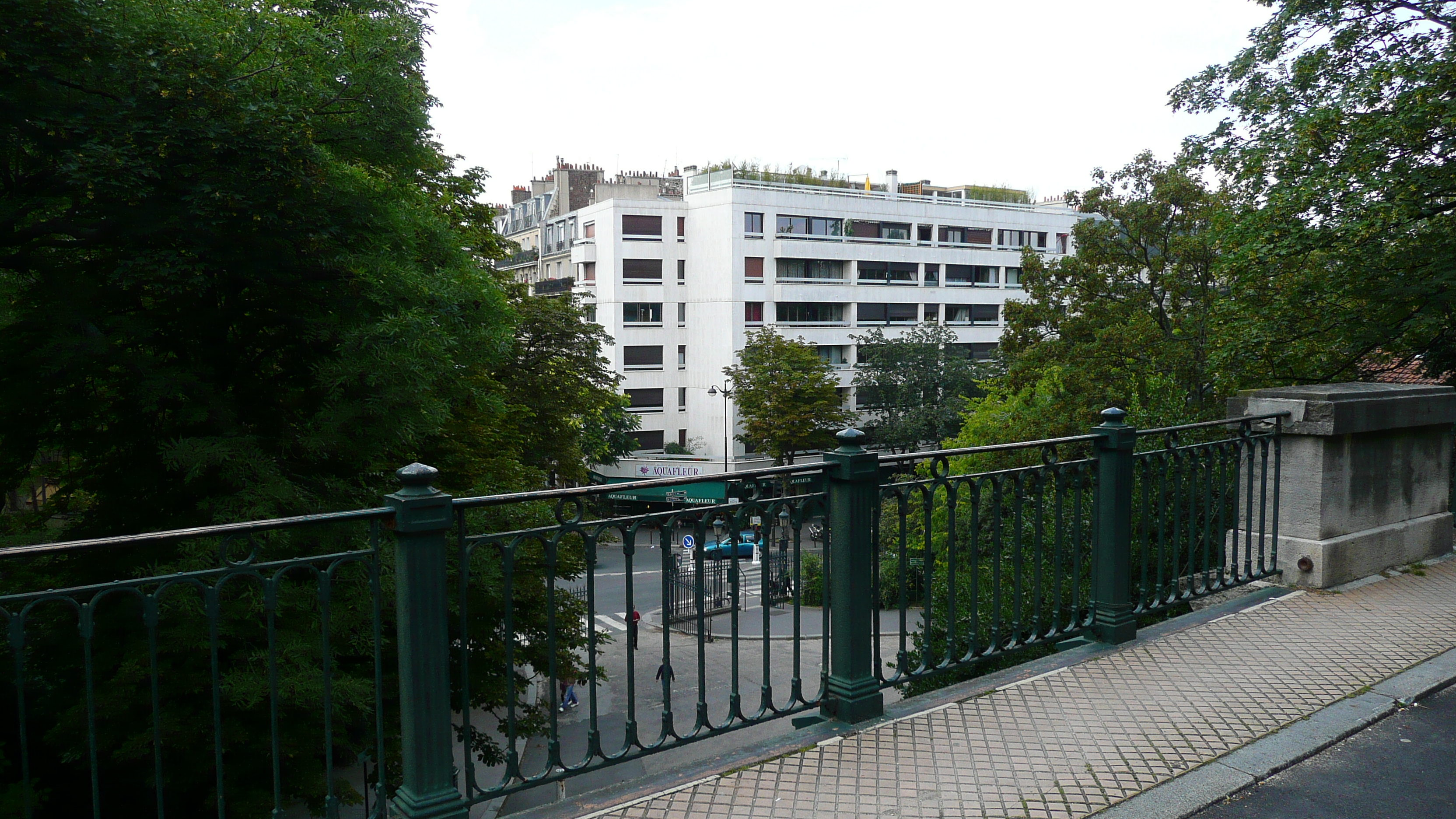 รูปถ่าย ฝรั่งเศส(France) ปารีส(Paris) สวนบุต-โชมง(Parc des Buttes Chaumont) 2007-08 189