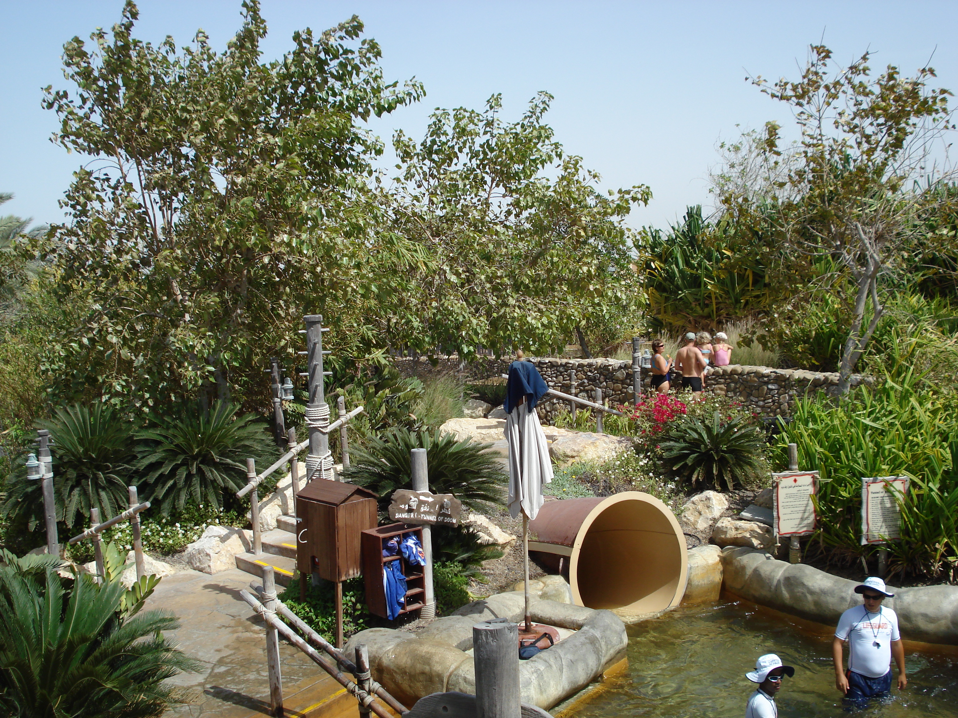 รูปถ่าย สหรัฐอาหรับเอมิเรตส์(United Arab Emirates) ดูไบ(Dubai) สวนน้ำไวลด์วาดี(Wild Wadi) 2007-03 71