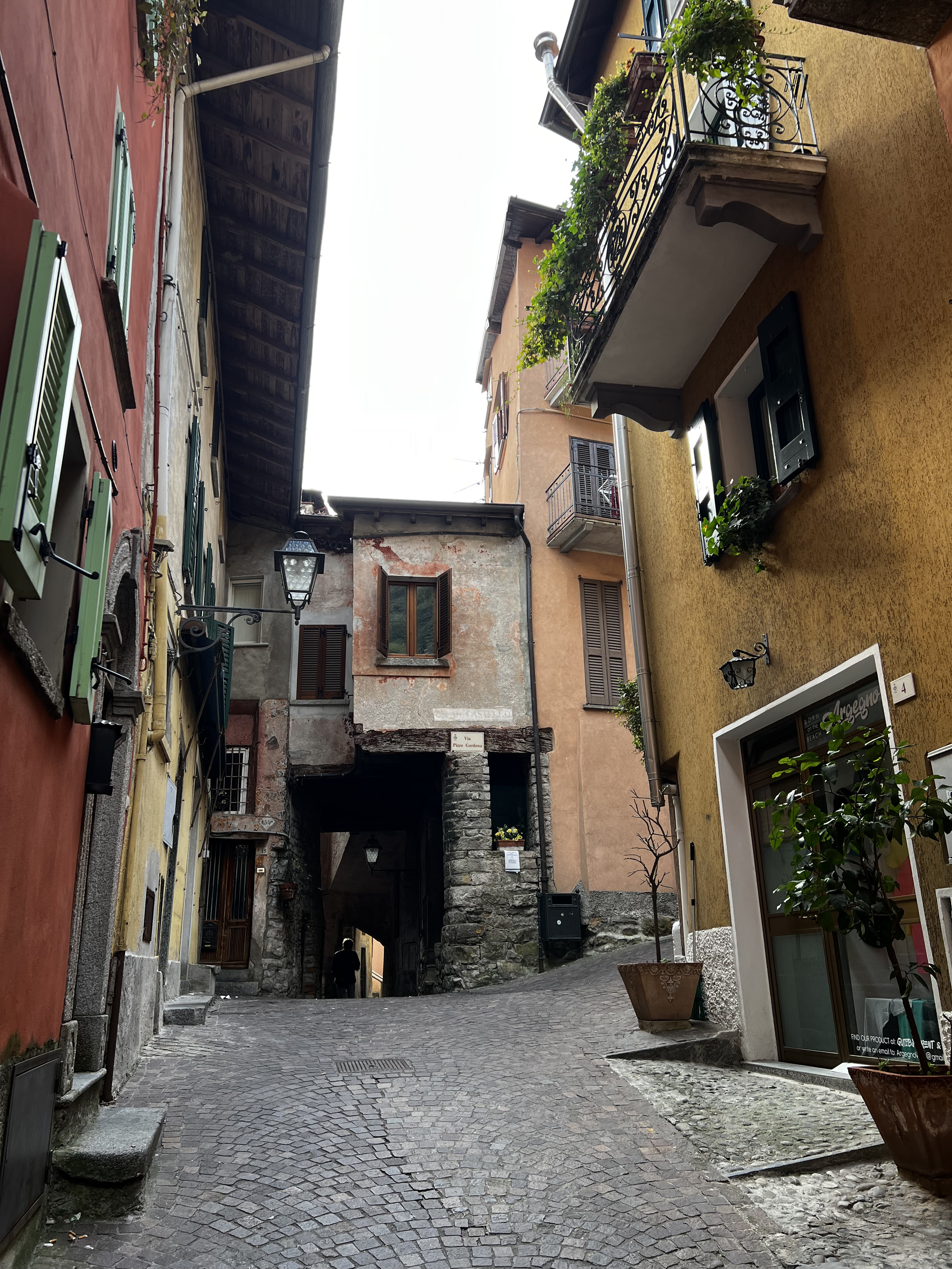 รูปถ่าย อิตาลี(Italy) ทะเลสาบโกโม(Lago di Como) 2023-10 44
