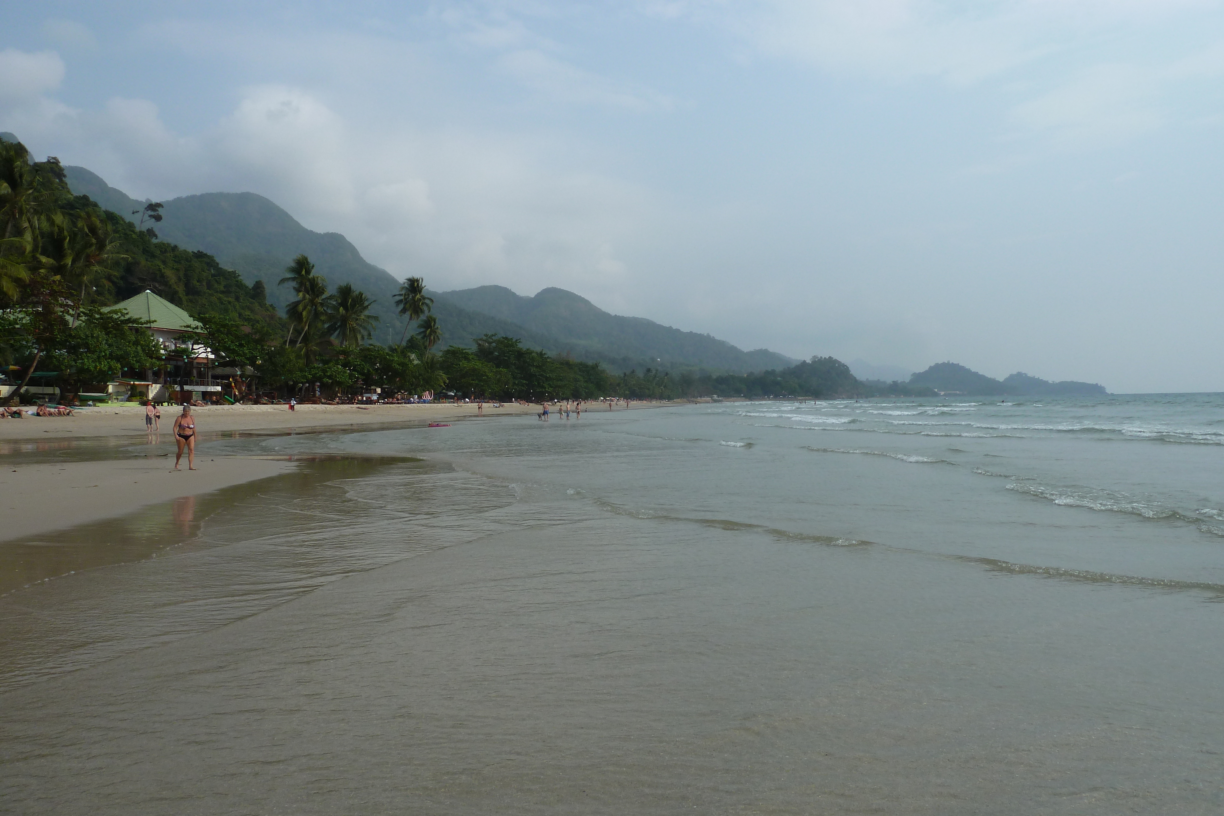 รูปถ่าย ไทย(Thailand) เกาะช้าง(Ko Chang) หาดทรายขาว(White sand beach) 2011-02 48