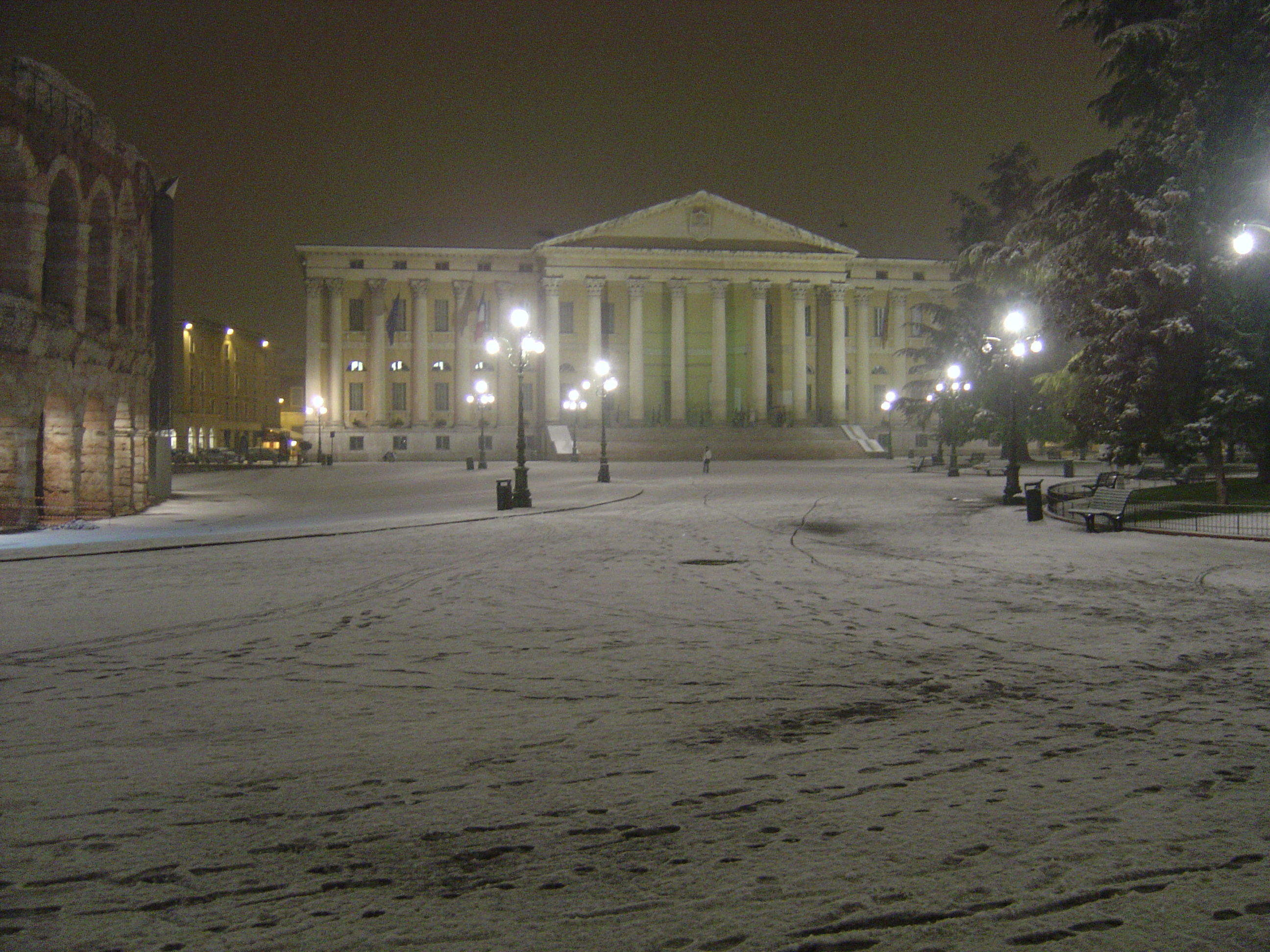 รูปถ่าย อิตาลี(Italy) เวโรเน่(Verona) 2005-03 15