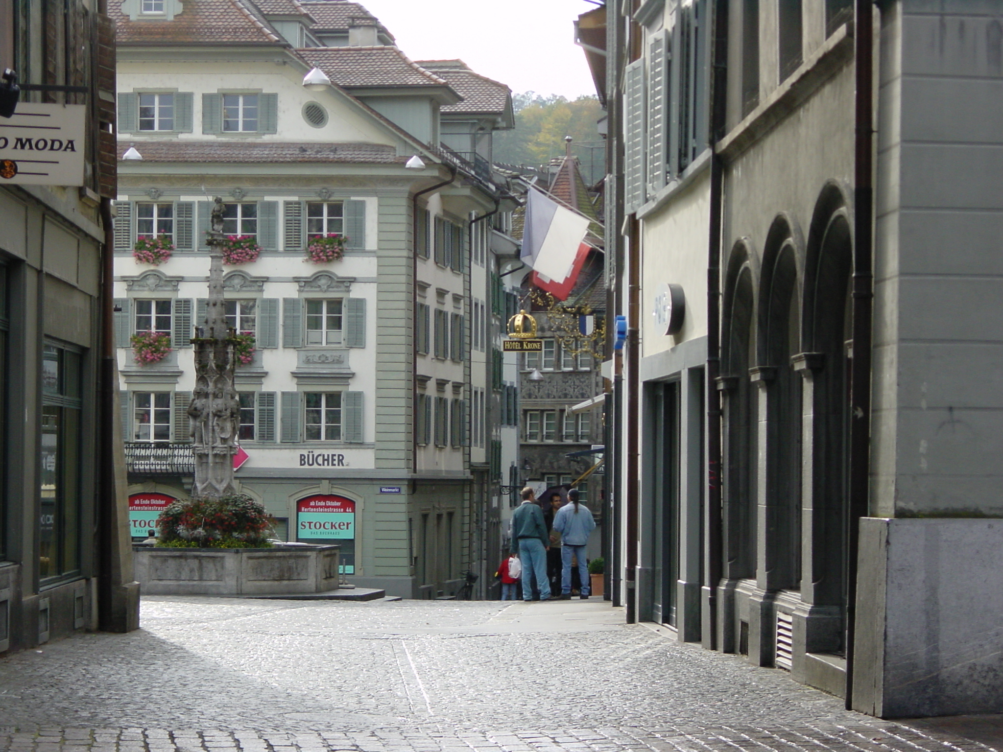 รูปถ่าย สวิสเซอร์แลนด์(Switzerland) ลูเซิร์น(Lucerne) 2001-10 13