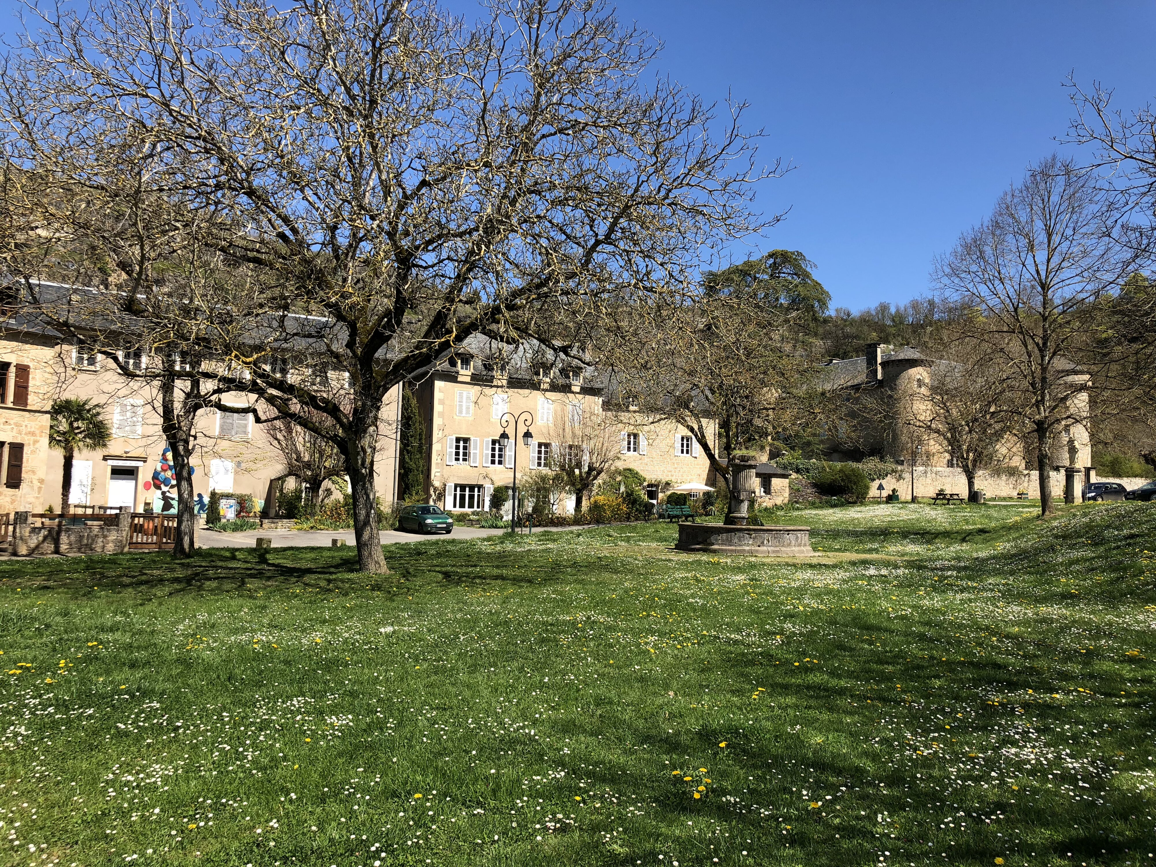 รูปถ่าย ฝรั่งเศส(France) ซาล-ลา-ซูร์ส(Salles la Source) 2018-04 45