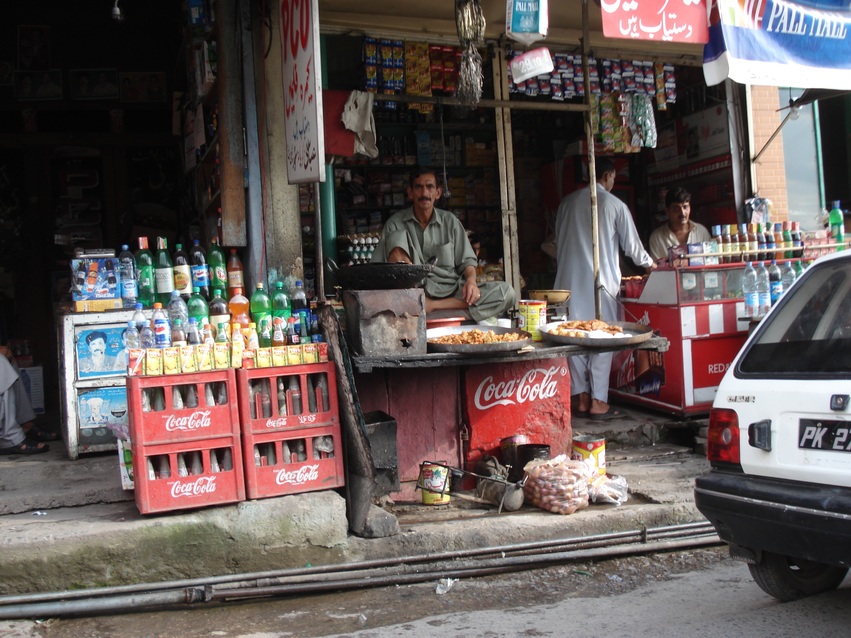 รูปถ่าย ปากีสถาน(Pakistan) ถนนจากอิสลามาบัดไปมัรรี(Islamabad to Murree road) 2006-08 123