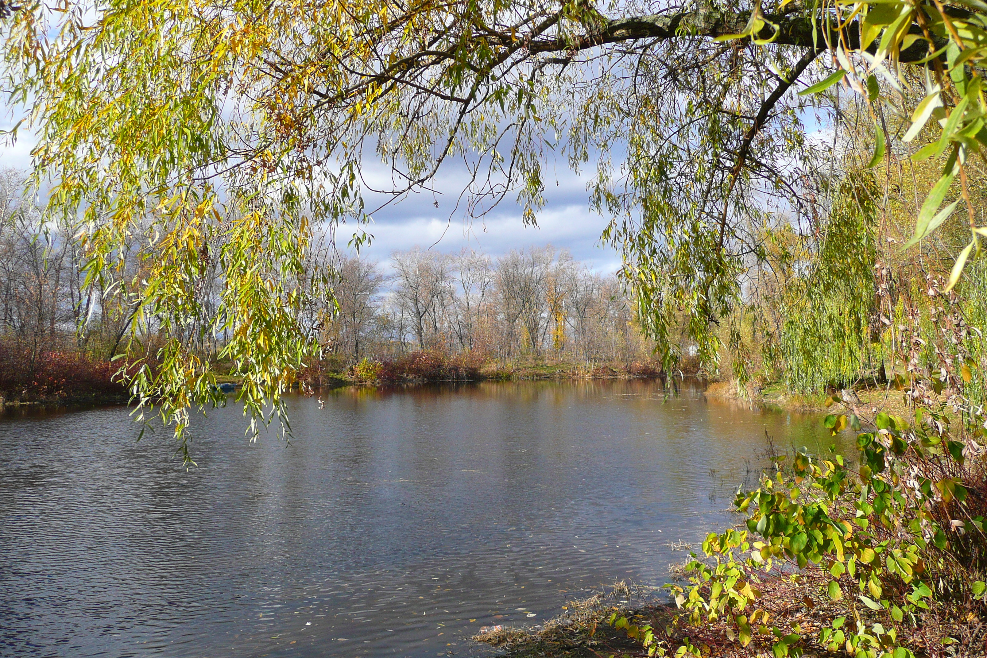 รูปถ่าย ยูเครน(Ukraine) เคียฟ(Kiev) "ฮีโดรปาร์ค(Hydropark) 2007-11 25