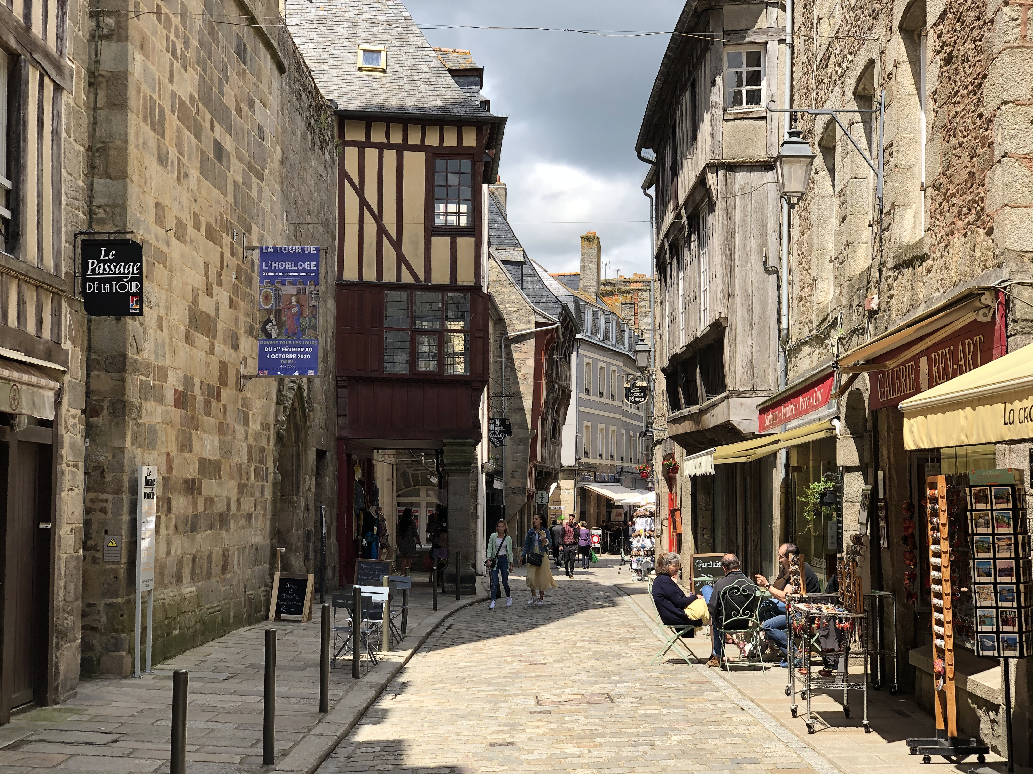 รูปถ่าย ฝรั่งเศส(France) ดีน็อง(Dinan) 2020-06 95