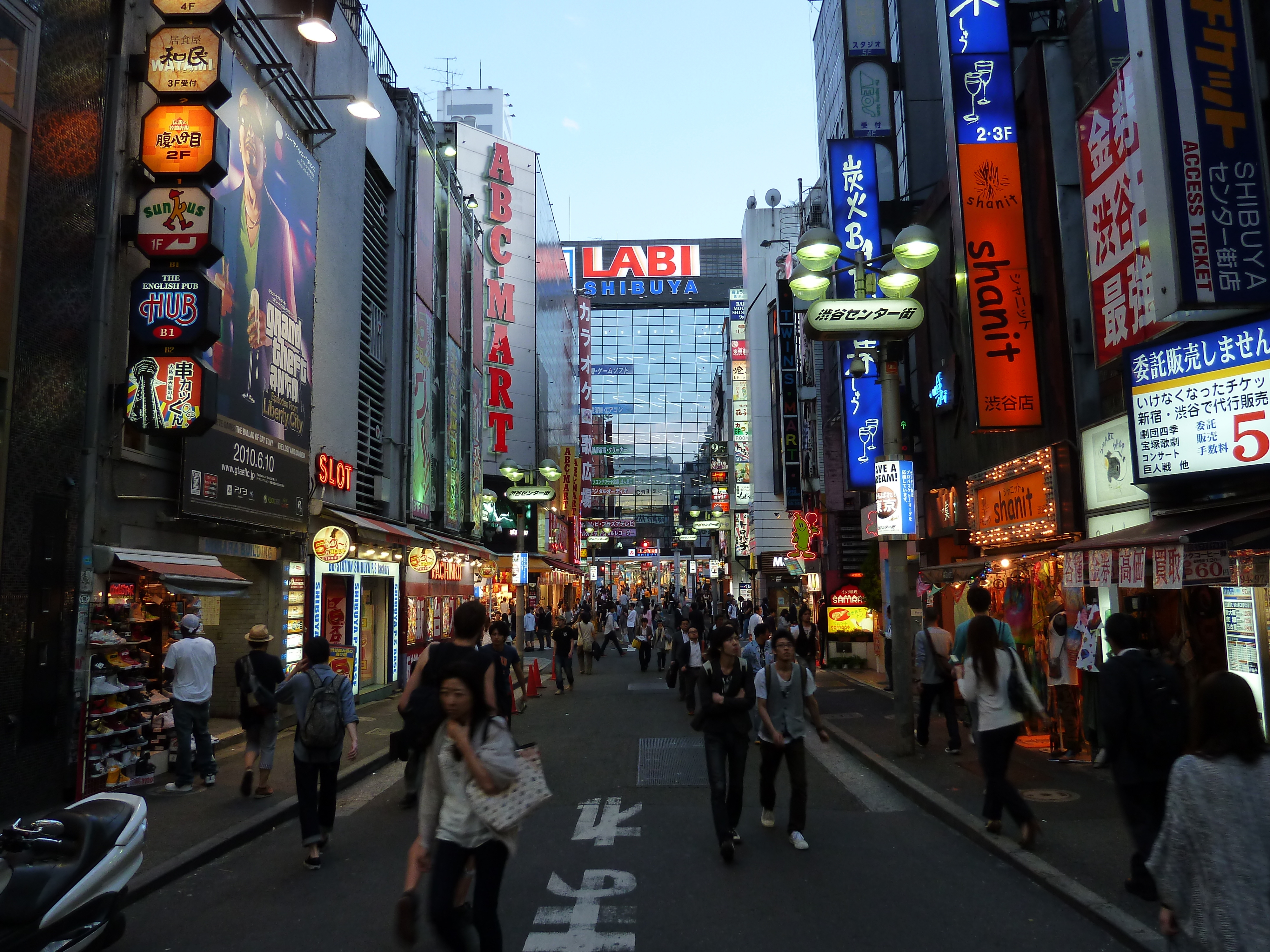 รูปถ่าย ญี่ปุ่น(Japan) โตเกียว(Tokyo) ชิบูย่า(Shibuya) 2010-06 1