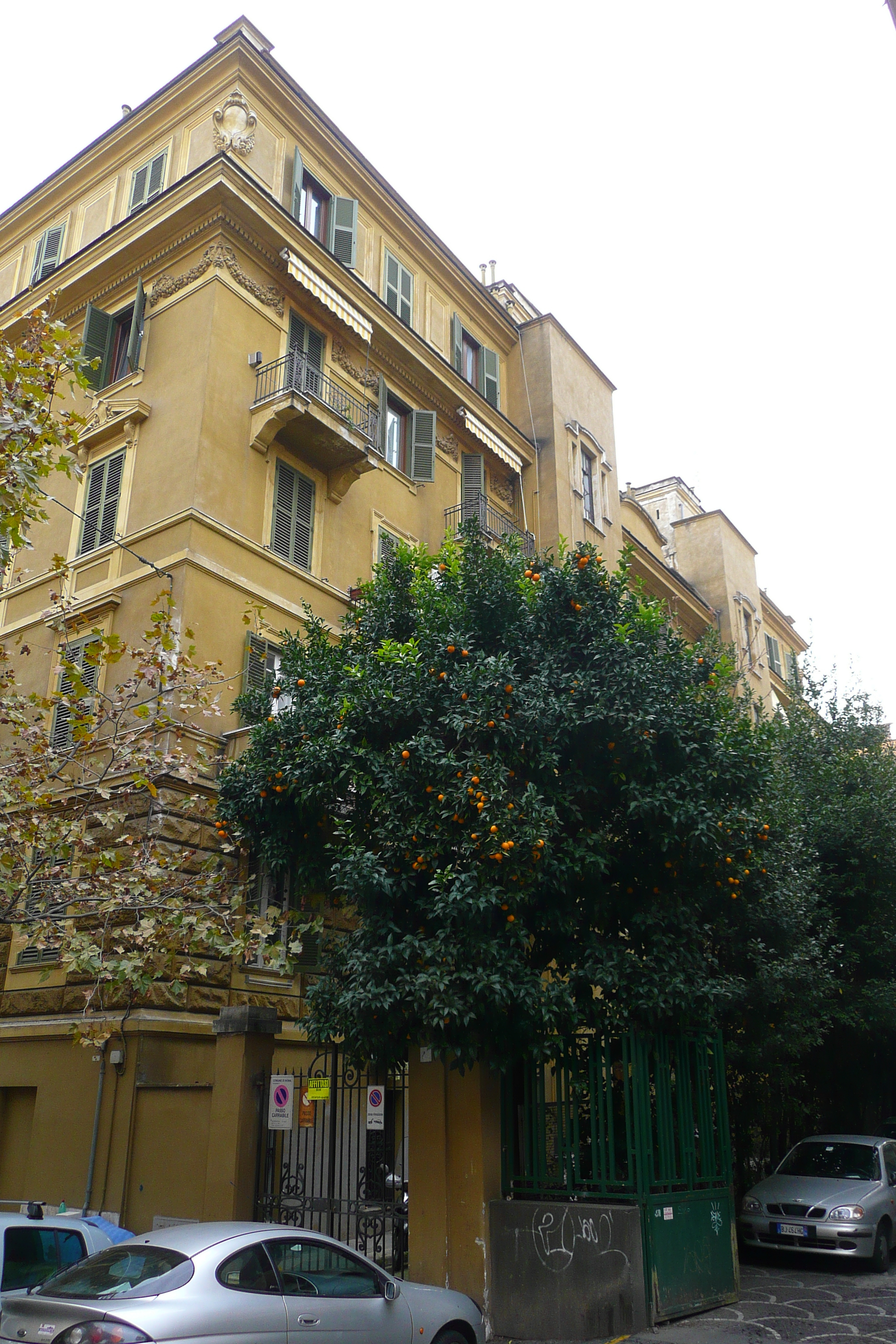รูปถ่าย อิตาลี(Italy) โรม(Rome) ถนนกลอรีโอโซ(Viale Glorioso) 2007-11 3
