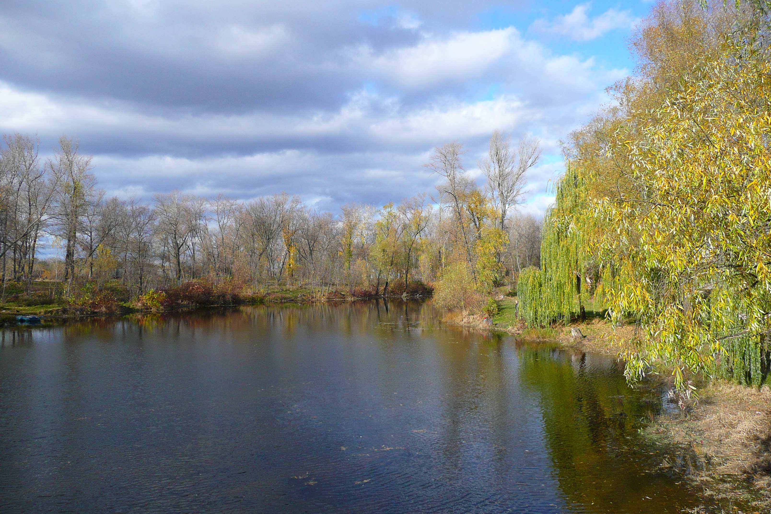 รูปถ่าย ยูเครน(Ukraine) เคียฟ(Kiev) "ฮีโดรปาร์ค(Hydropark) 2007-11 19