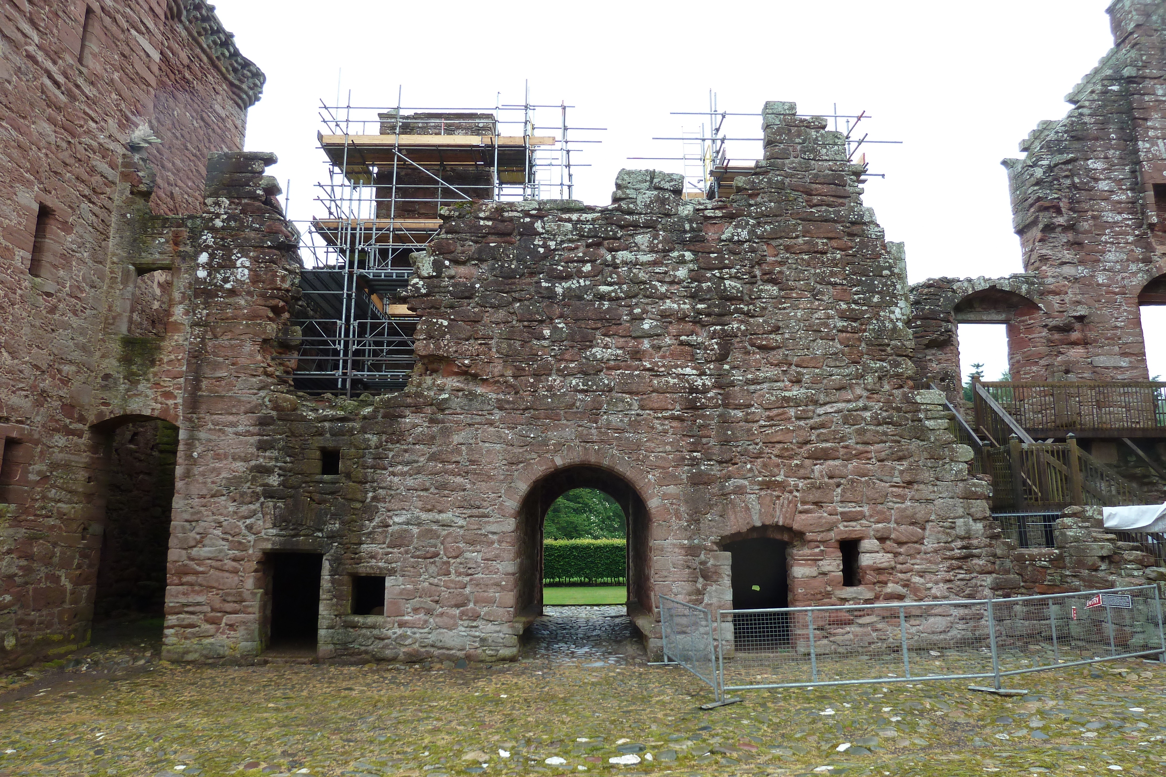 รูปถ่าย อังกฤษ(United Kingdom) สกอตแลนด์(Scotland) ปราสาทเอดเซล(Edzell Castle) 2011-07 48