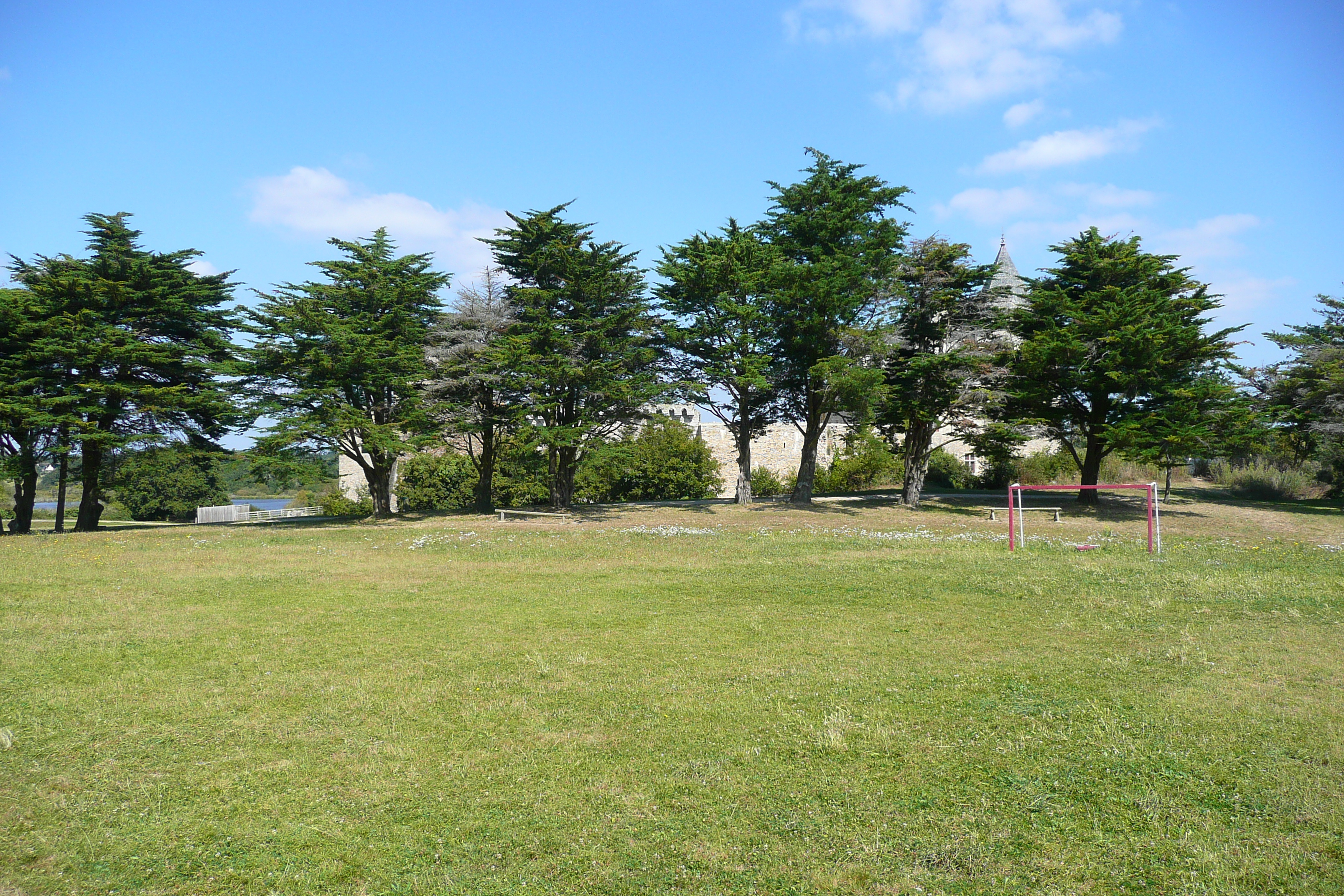 รูปถ่าย ฝรั่งเศส(France) ซืสซีนีโอ(Suscinio) 2007-09 11