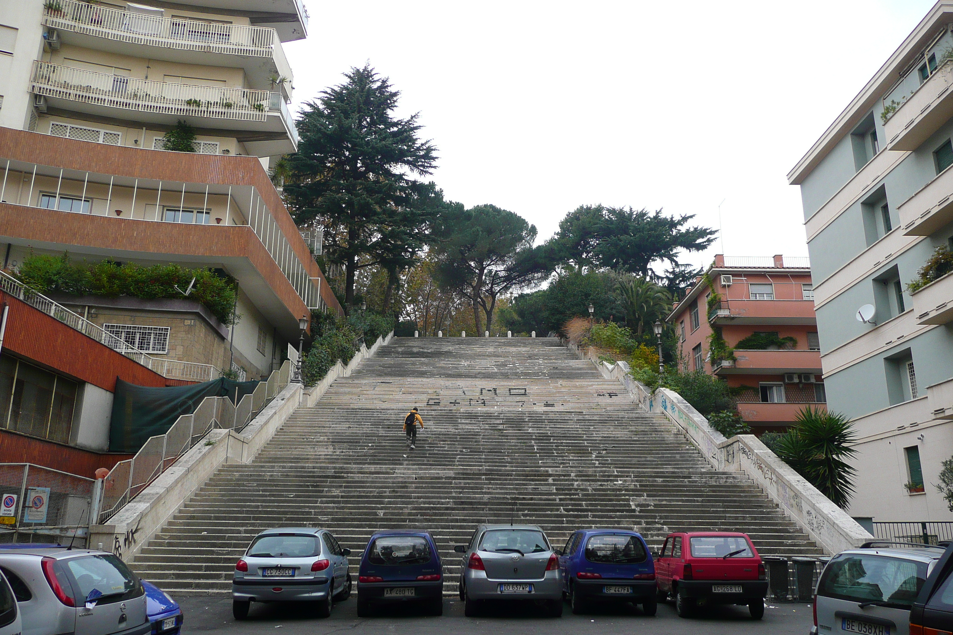 รูปถ่าย อิตาลี(Italy) โรม(Rome) ถนนกลอรีโอโซ(Viale Glorioso) 2007-11 10