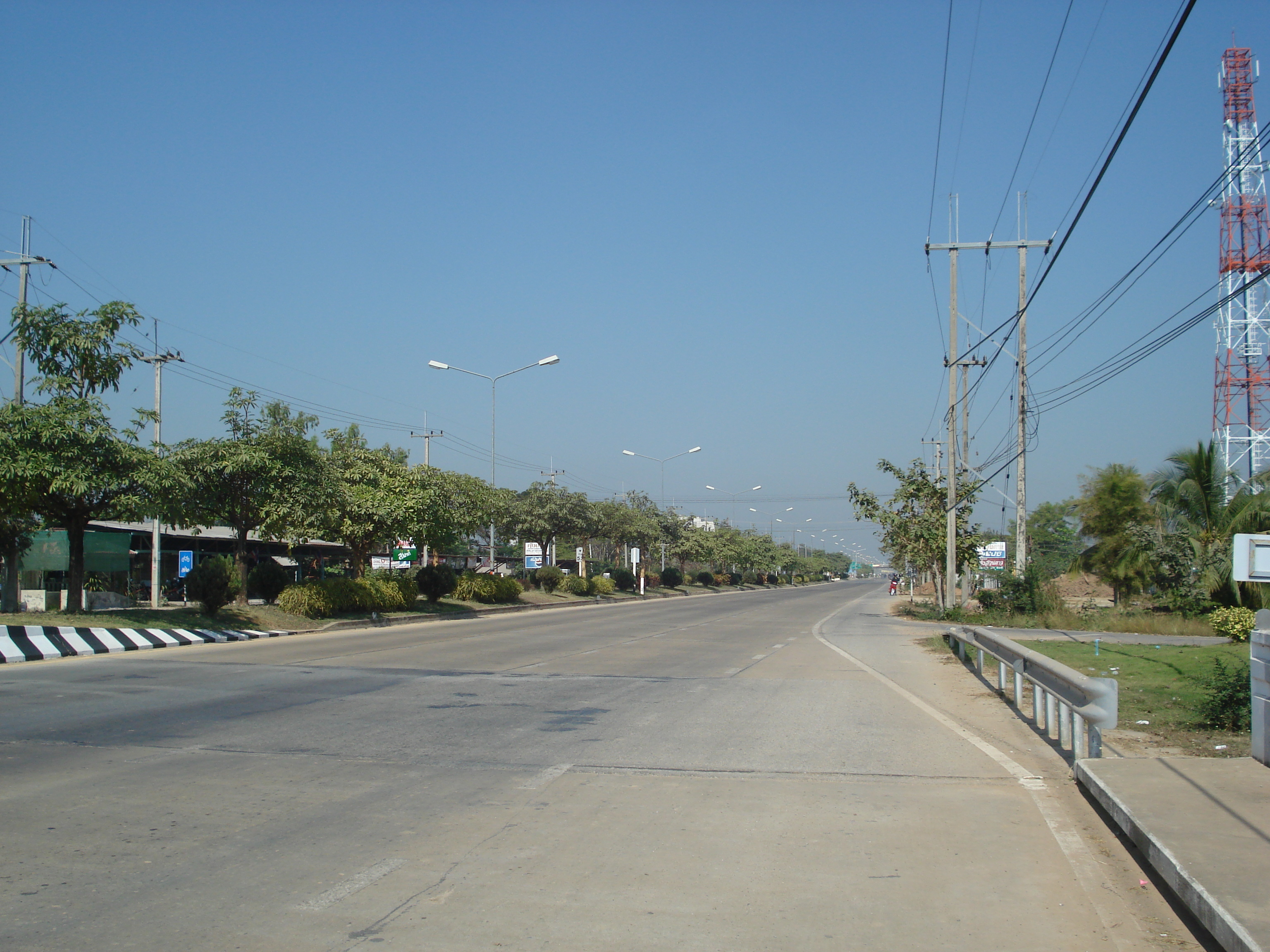 รูปถ่าย ไทย(Thailand) พิษณุโลก(Phitsanulok) ถนนสิงหวัฒน์(Singhawat Road) 2008-01 9