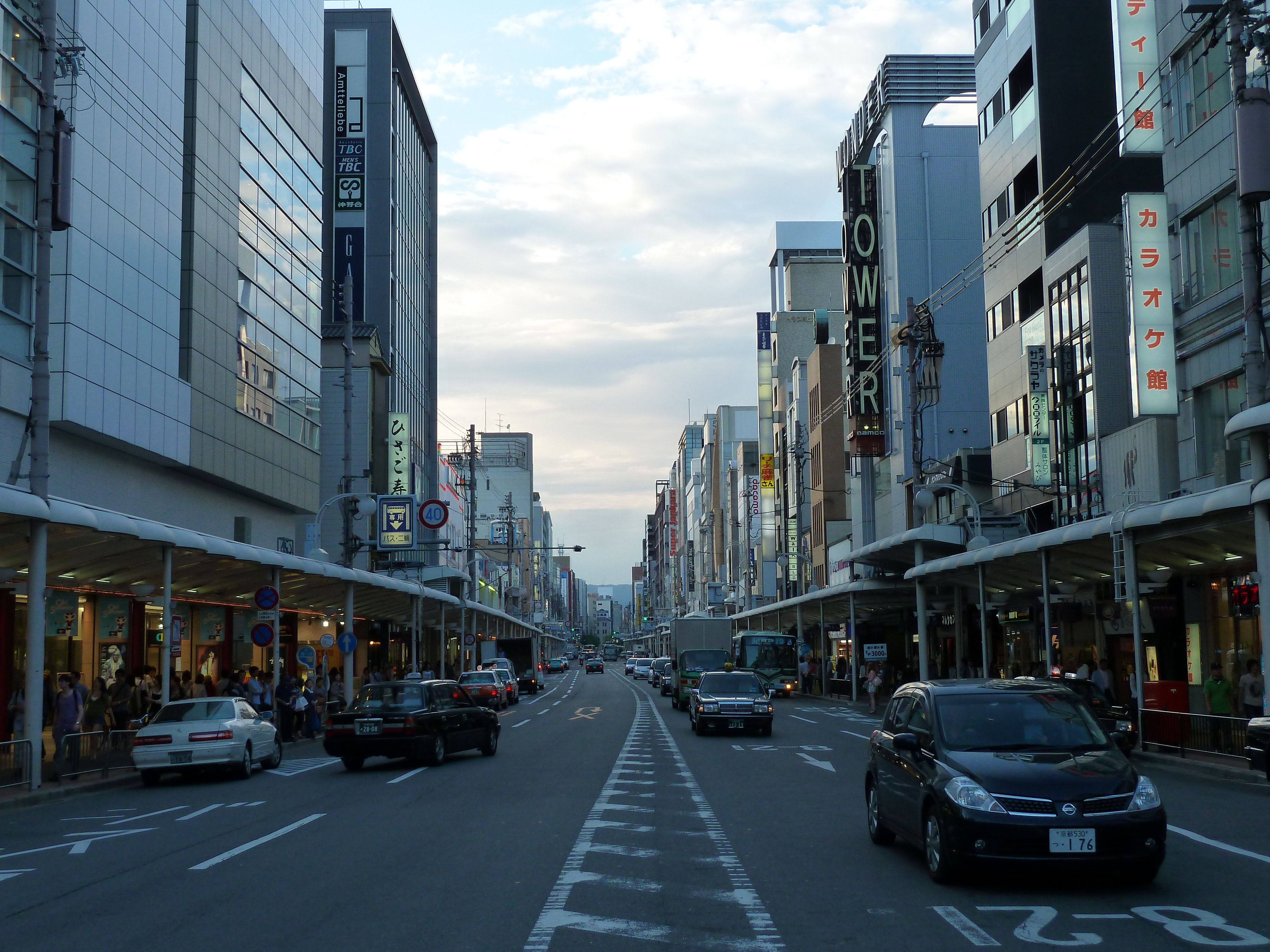 รูปถ่าย ญี่ปุ่น(Japan) เกียวโต(Kyoto) ถนนชิโจ(Shijo dori) 2010-06 73