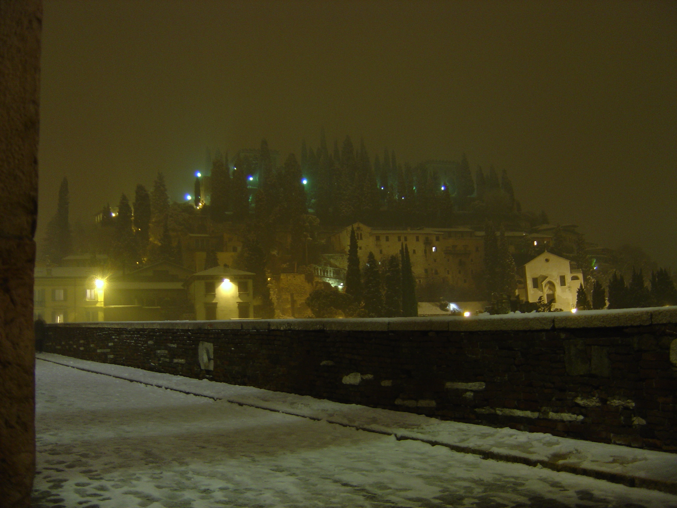 รูปถ่าย อิตาลี(Italy) เวโรเน่(Verona) 2005-03 37