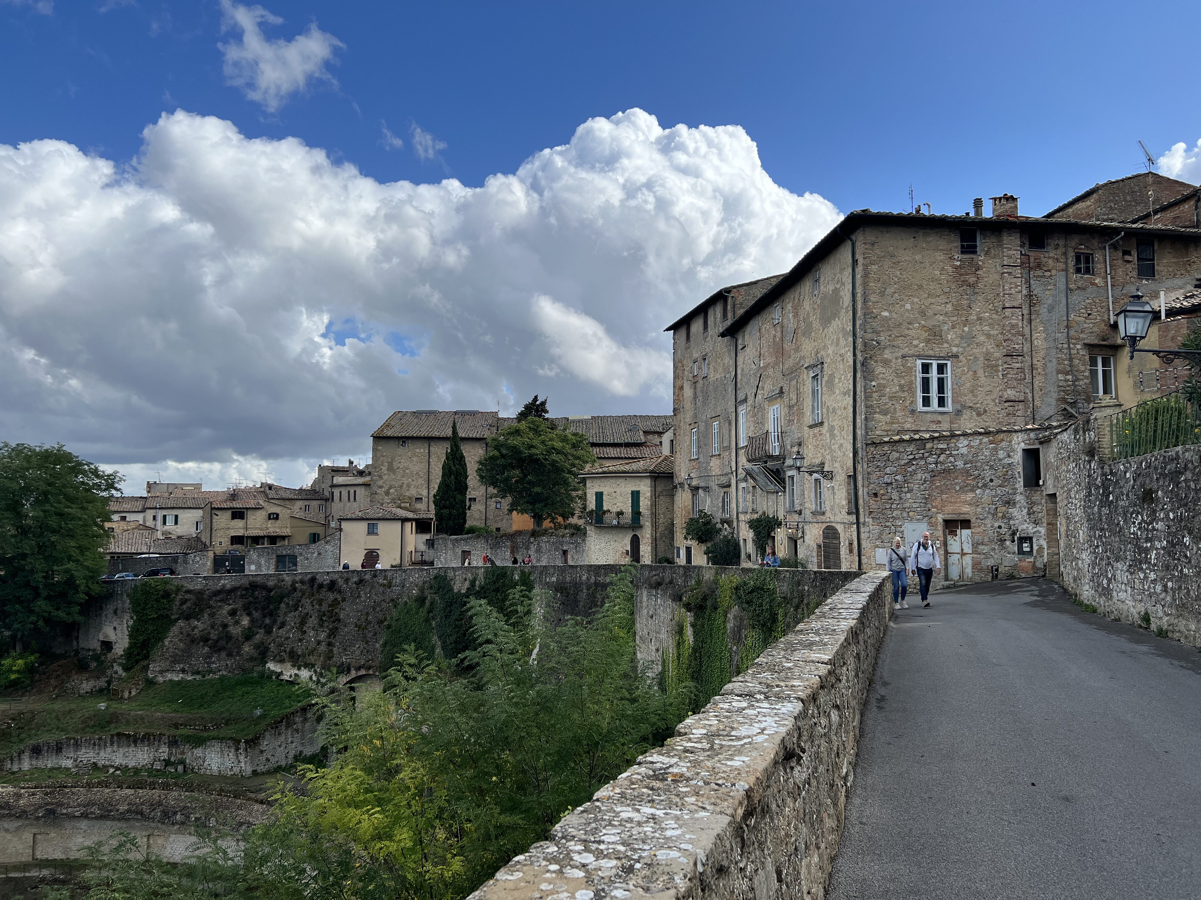 รูปถ่าย อิตาลี(Italy) วอลแตร์รา(Volterra) 2021-09 79