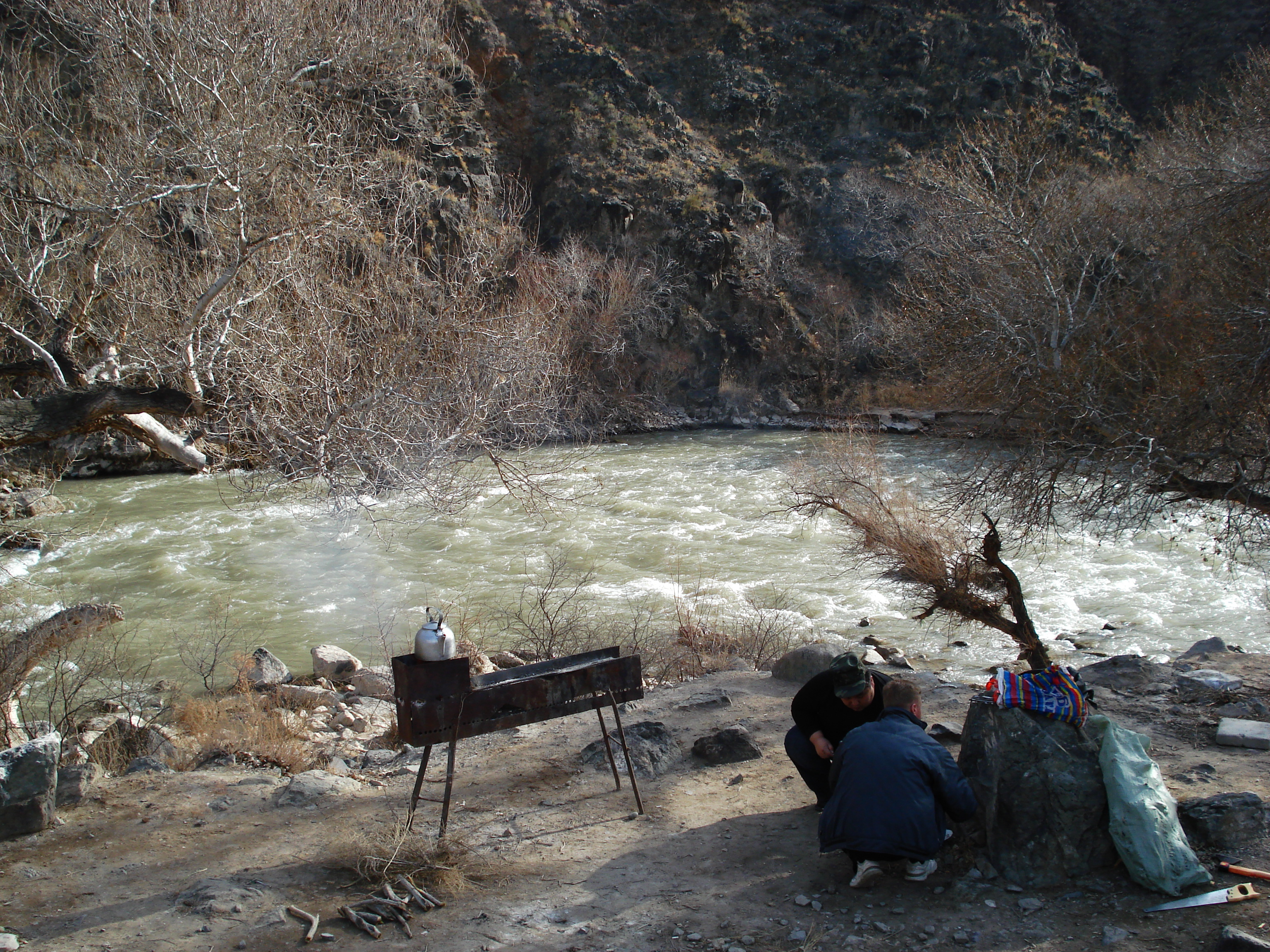 รูปถ่าย คาซัคสถาน(Kazakhstan) หุบผาชารึน(Charyn Canyon) 2007-03 10