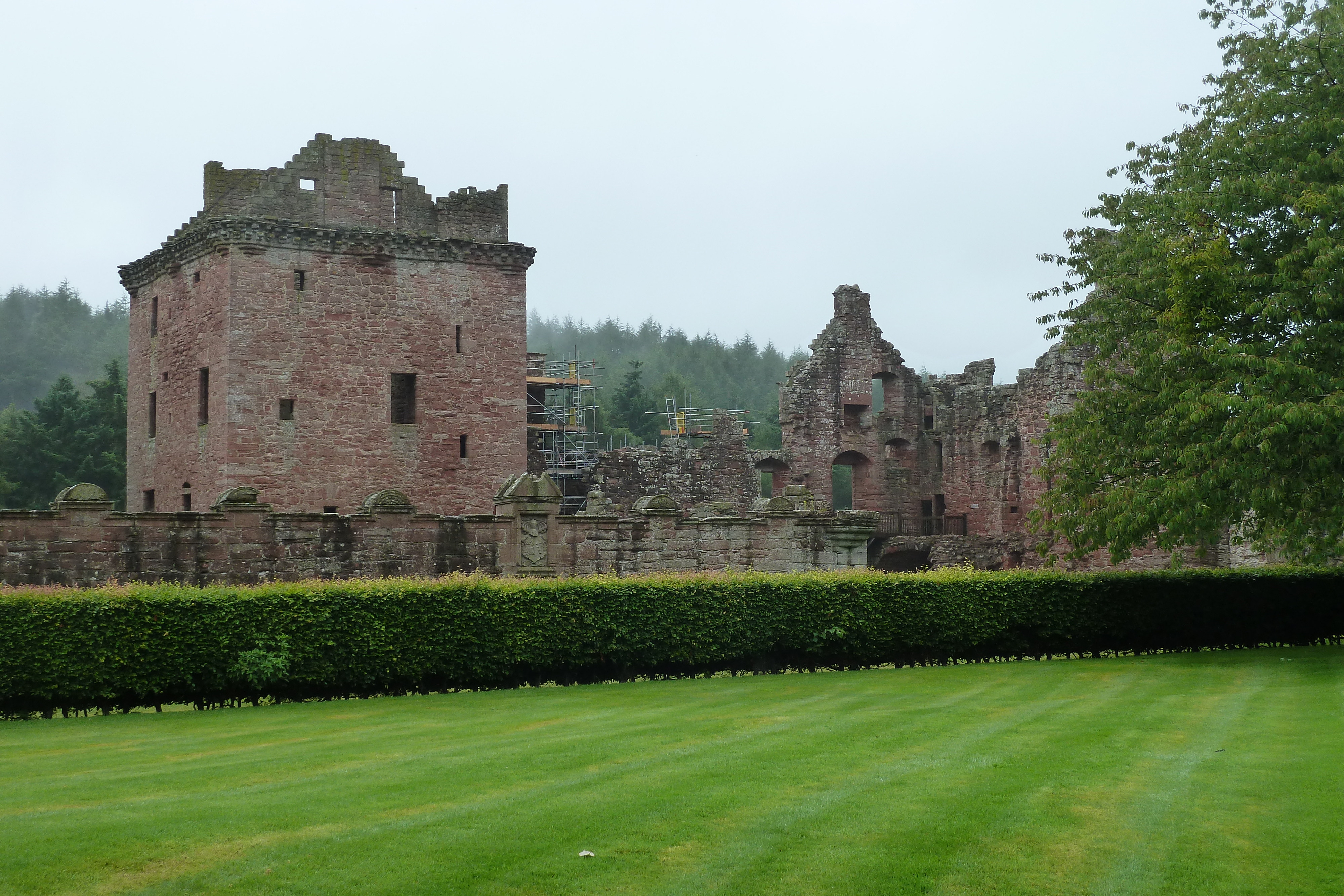 รูปถ่าย อังกฤษ(United Kingdom) สกอตแลนด์(Scotland) ปราสาทเอดเซล(Edzell Castle) 2011-07 22