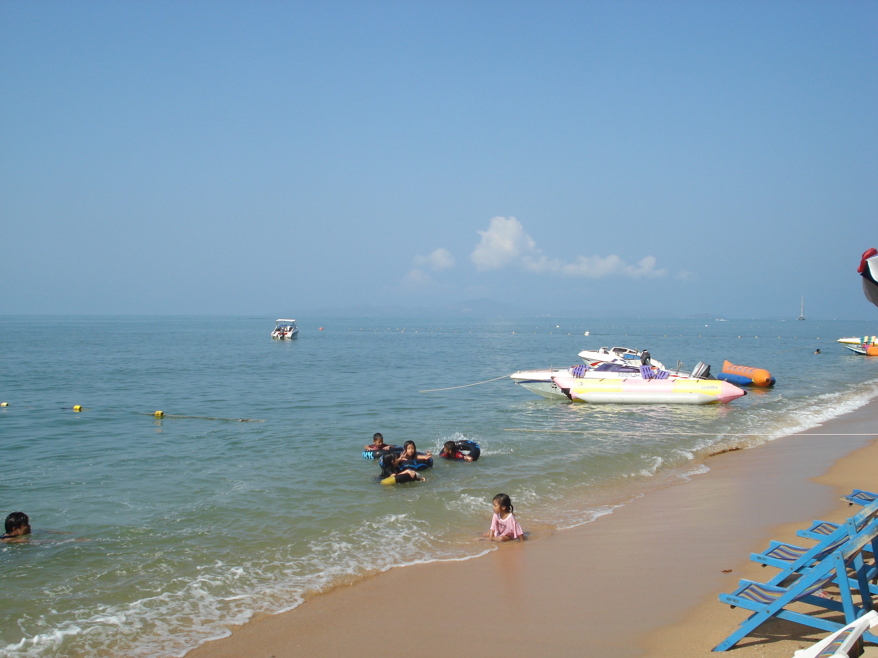 รูปถ่าย ไทย(Thailand) จอมเทียน(Jomtien) ริมทะเลจอมเทียน(Jomtien Seashore) 2008-01 140