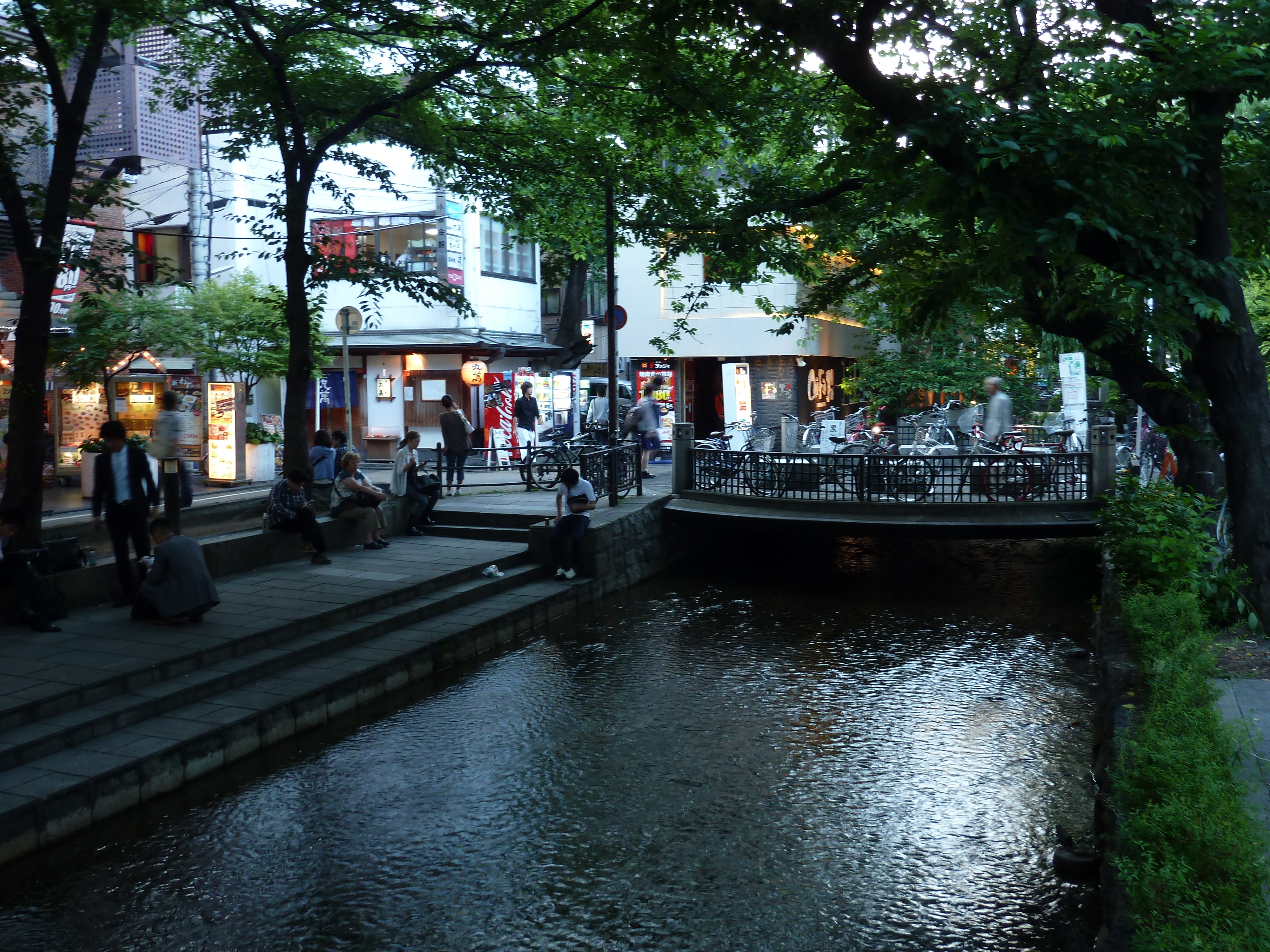 รูปถ่าย ญี่ปุ่น(Japan) เกียวโต(Kyoto) คิยะมะจิ(Kiyamachi) 2010-06 0