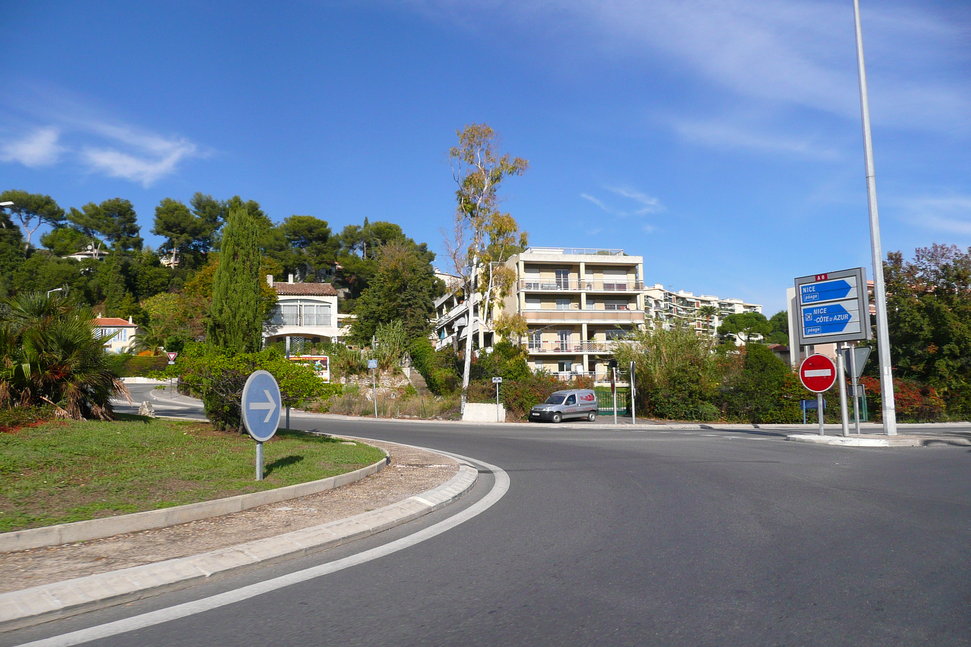 รูปถ่าย ฝรั่งเศส(France) เฟรนช์ริวิเอรา(French Riviera) ถนนจากคาญ-ซูร์-แมร์ไปนีซ(Cagnes sur Mer to Nice road) 2007-10 7