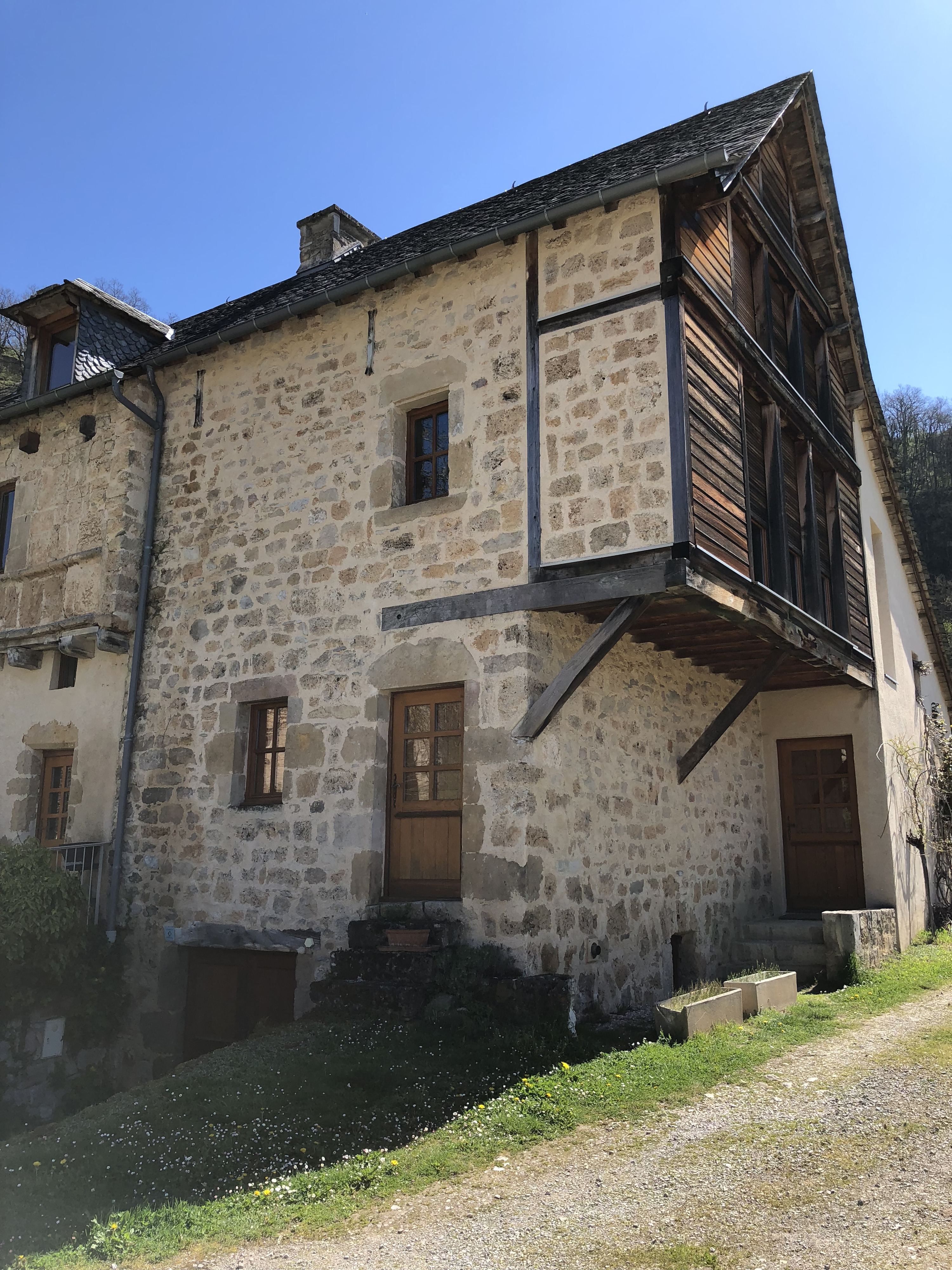 รูปถ่าย ฝรั่งเศส(France) ซาล-ลา-ซูร์ส(Salles la Source) 2018-04 28