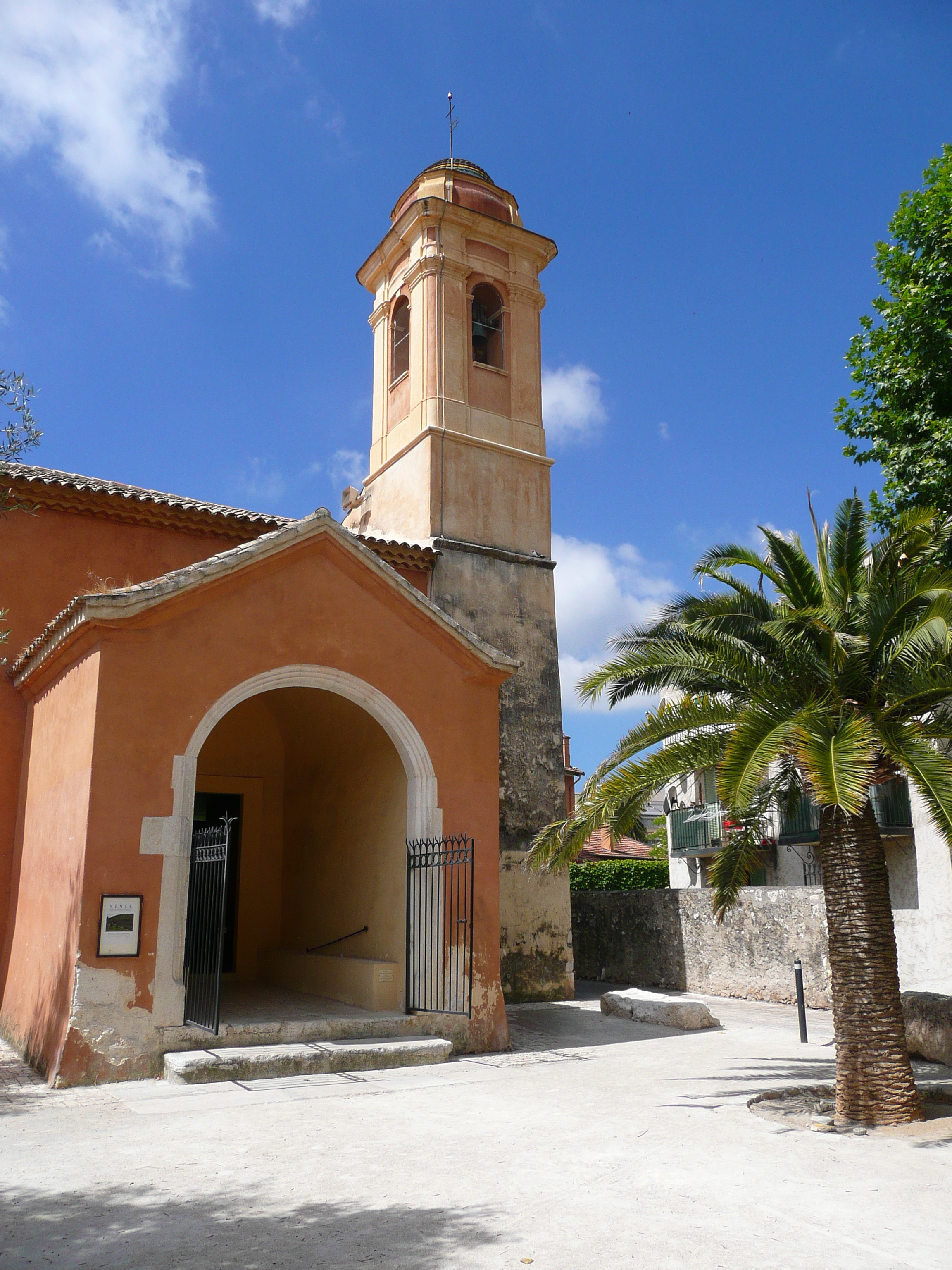 รูปถ่าย ฝรั่งเศส(France) วังซ์(Vence) ถนนอ็องรี-อีนาร์(Avenue H. Isnard) 2007-07 6