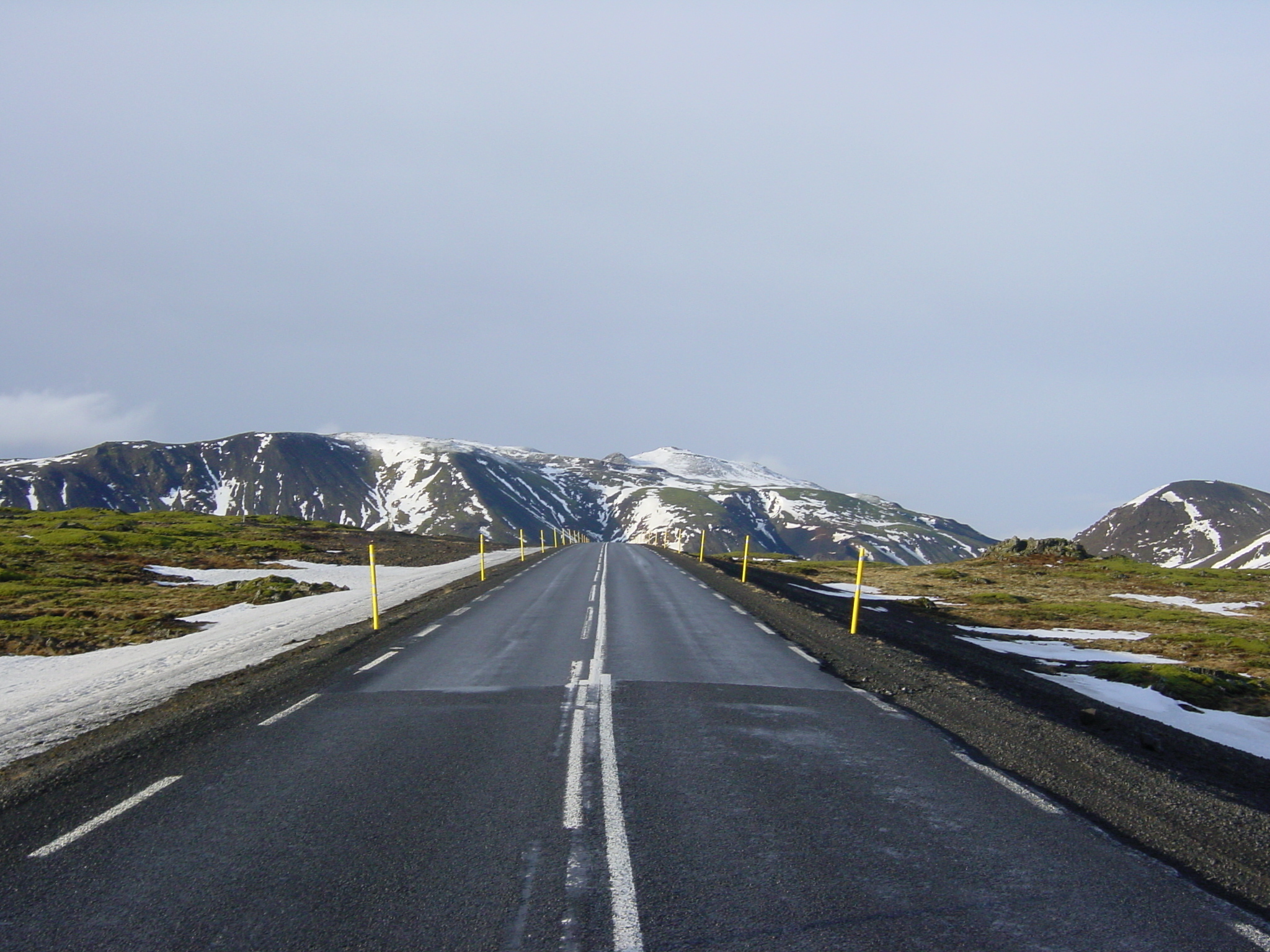 รูปถ่าย ไอซ์แลนด์(Iceland) ถนนหมายเลข 39 ไปเรคยาวิก(Road 39 to Reykjavik) 2003-03 14