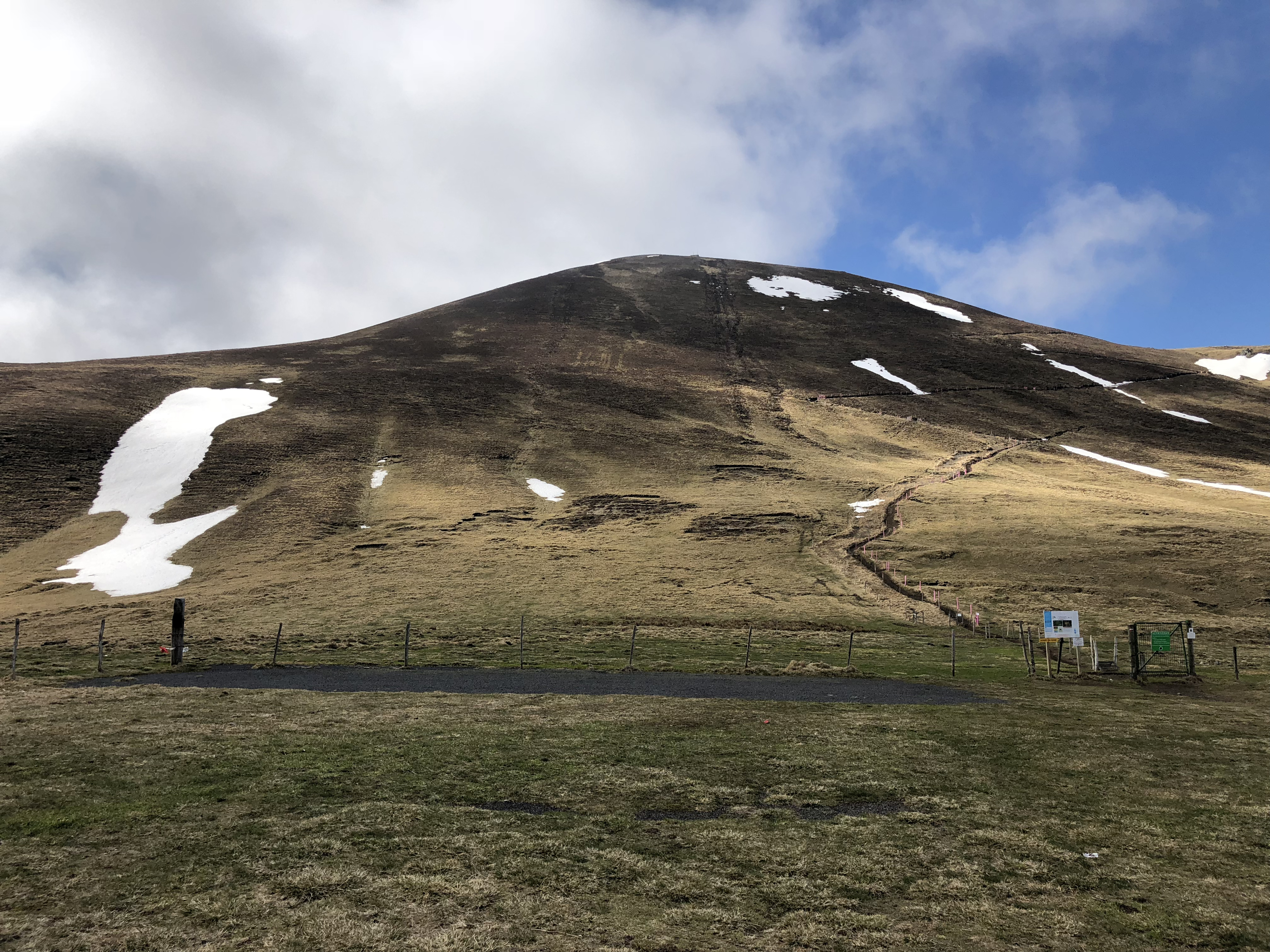 รูปถ่าย ฝรั่งเศส(France) เลอมงดอร์(Le mont dore) 2018-04 22