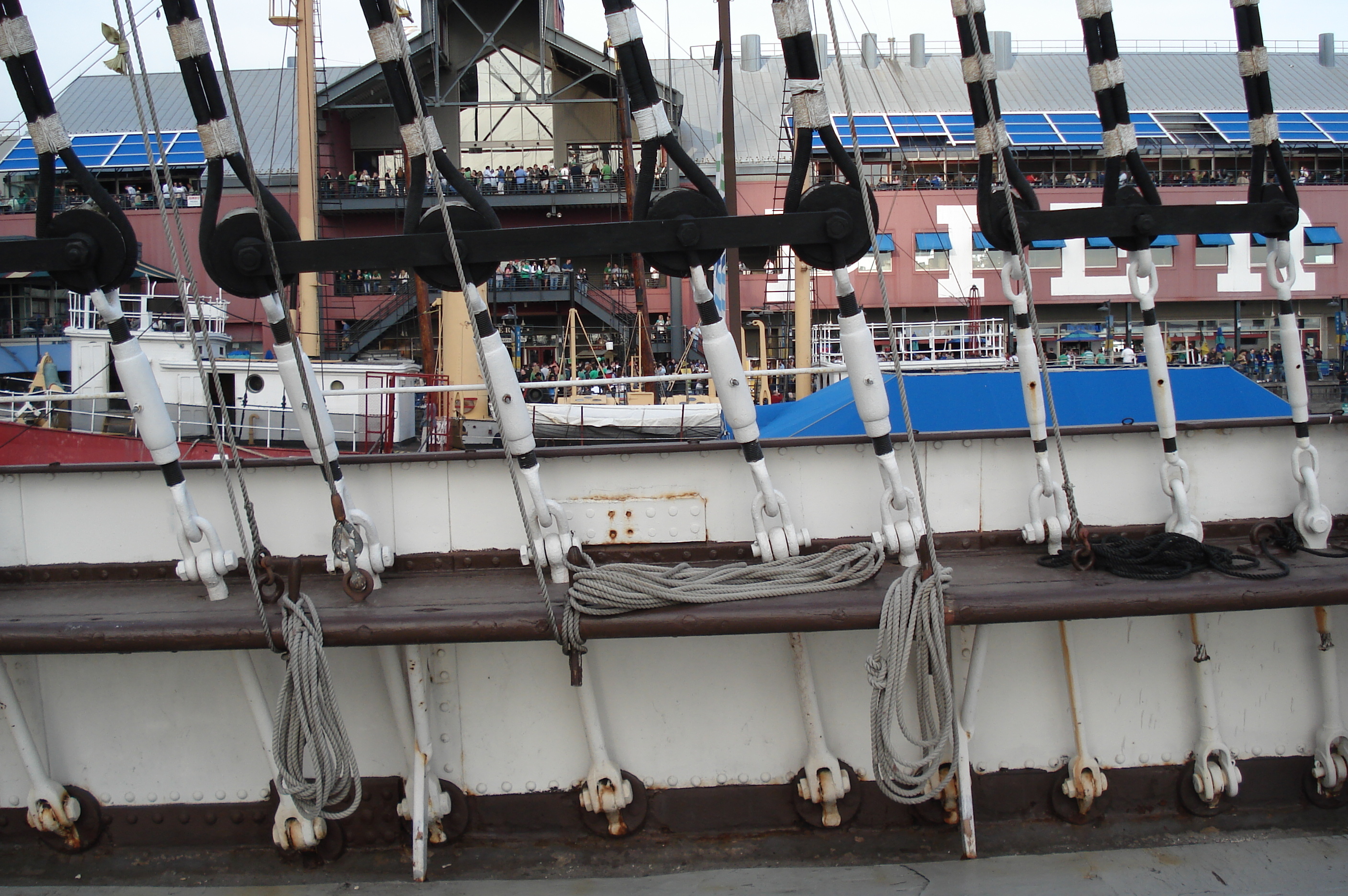 รูปถ่าย สหรัฐอเมริกา(United States) นิวยอร์ก(New York) ท่าเรือเซาท์สตรีต(South Street seaport) 2006-03 48