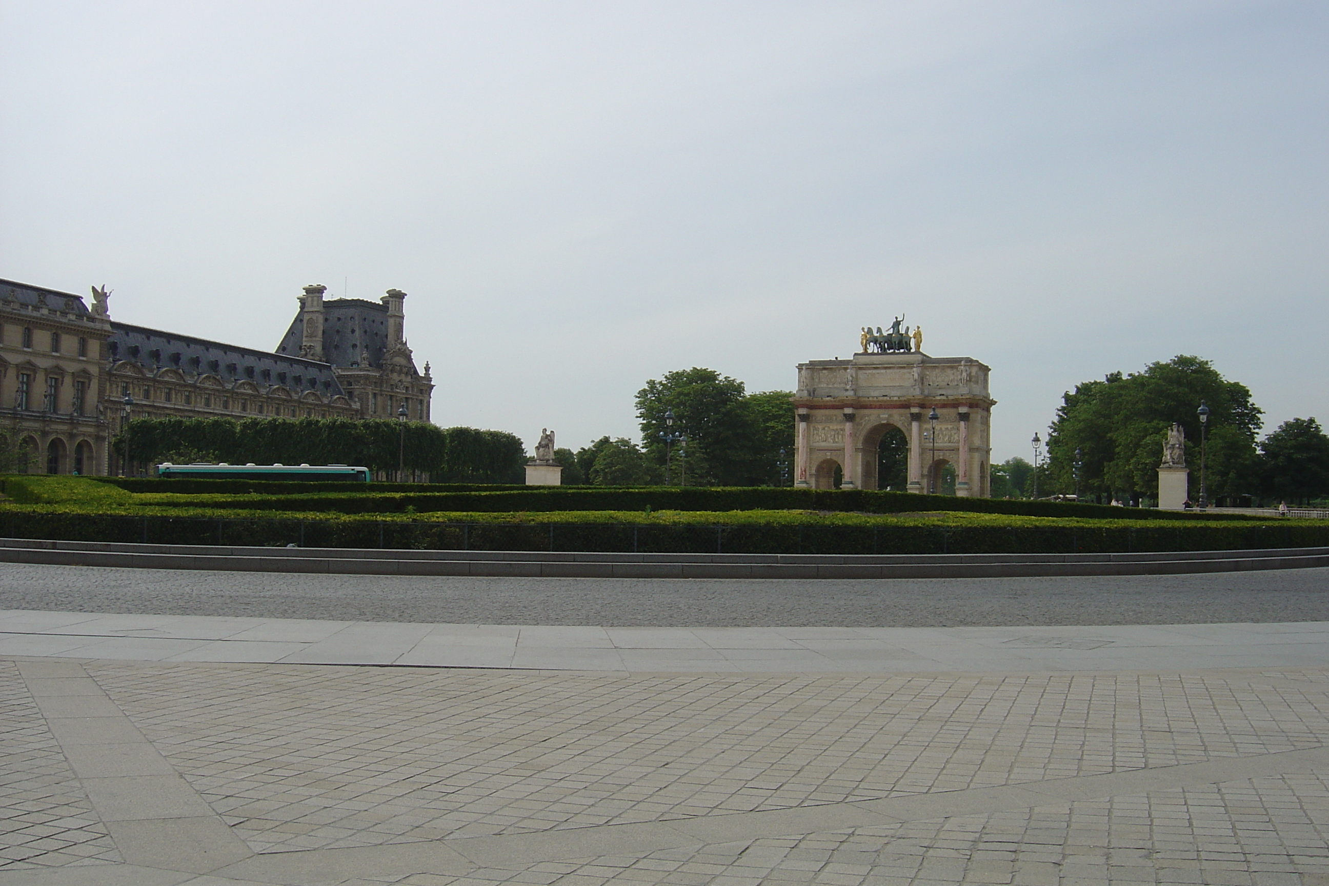 รูปถ่าย ฝรั่งเศส(France) ปารีส(Paris) สวนการูแซลแห่งลูฟวร์(Louvre Carrousel Garden) 2007-05 64