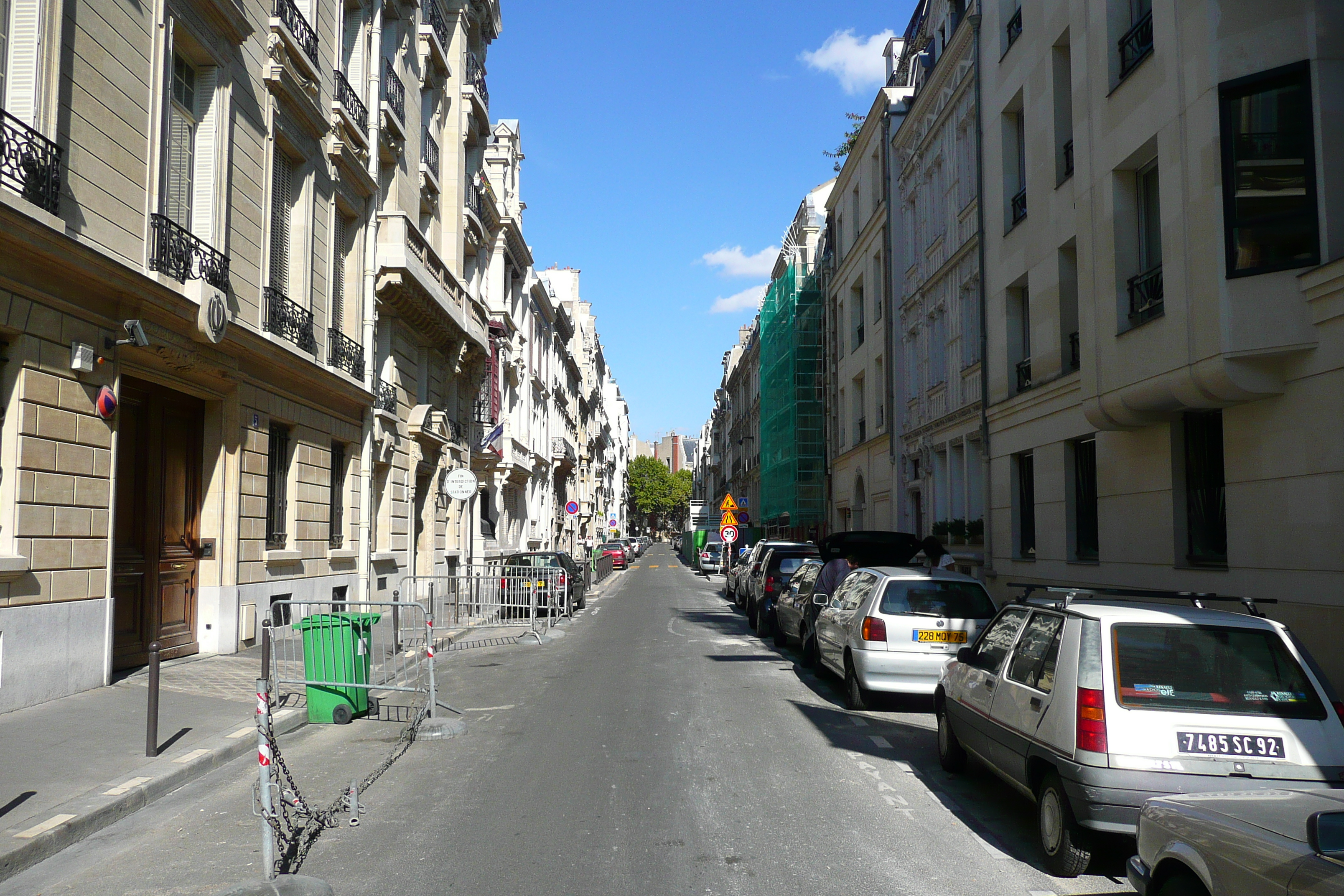 รูปถ่าย ฝรั่งเศส(France) ปารีส(Paris) คุ้มที่ 17 (17th Arrondissement) ถนนฟอร์ตูนี(Rue Fortuny) 2007-09 23
