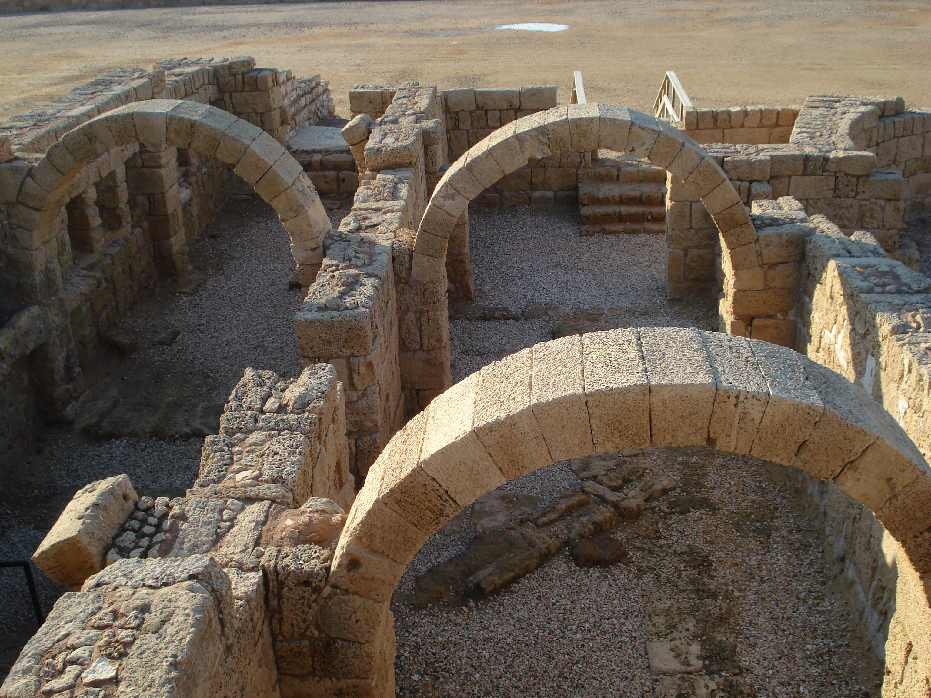 รูปถ่าย อิสราเอล(Israel) ซีซาร์เรีย(Caesarea) 2006-12 73