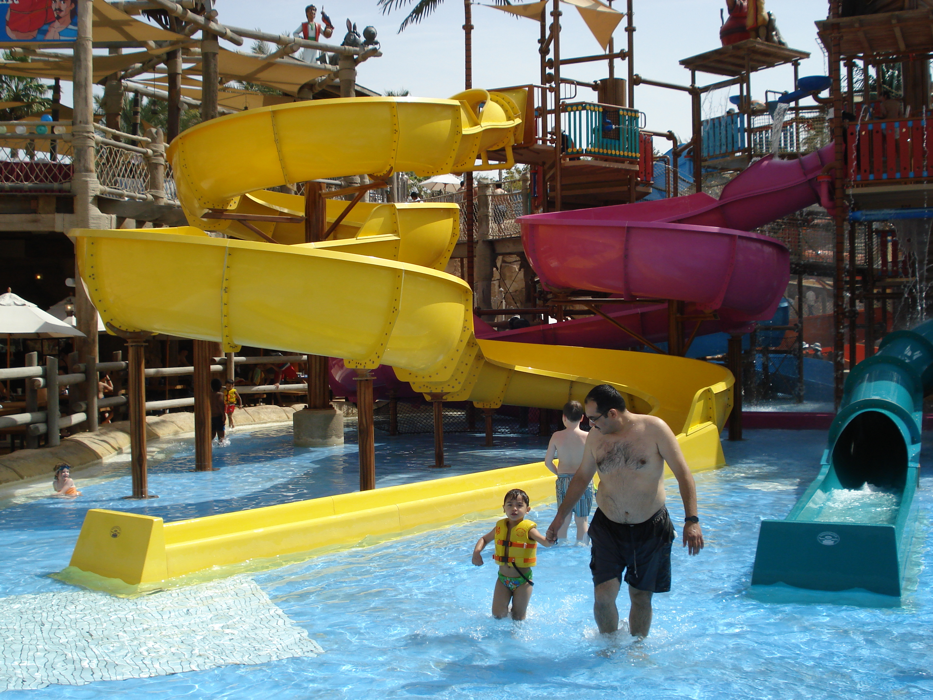 รูปถ่าย สหรัฐอาหรับเอมิเรตส์(United Arab Emirates) ดูไบ(Dubai) สวนน้ำไวลด์วาดี(Wild Wadi) 2007-03 7