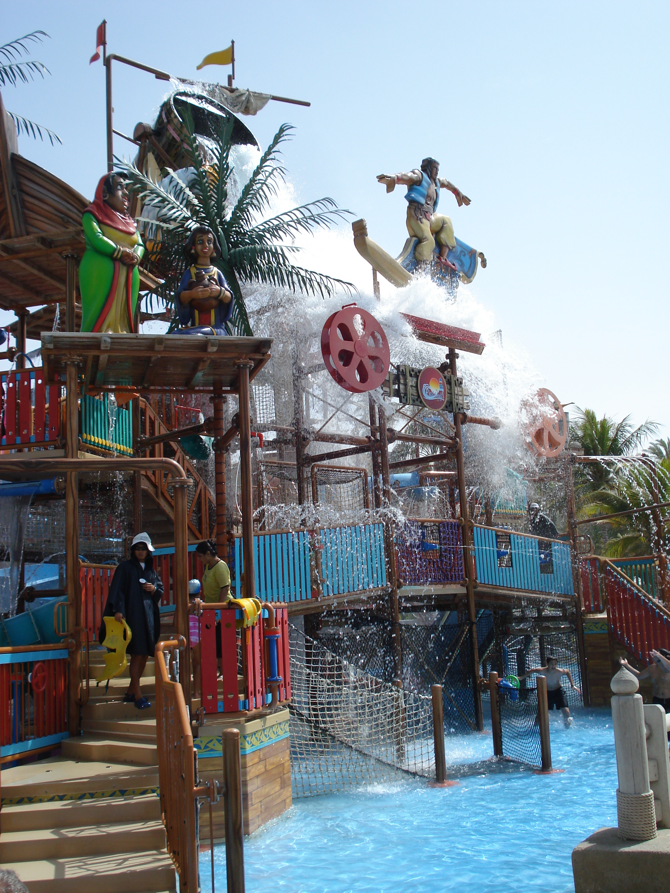รูปถ่าย สหรัฐอาหรับเอมิเรตส์(United Arab Emirates) ดูไบ(Dubai) สวนน้ำไวลด์วาดี(Wild Wadi) 2007-03 218