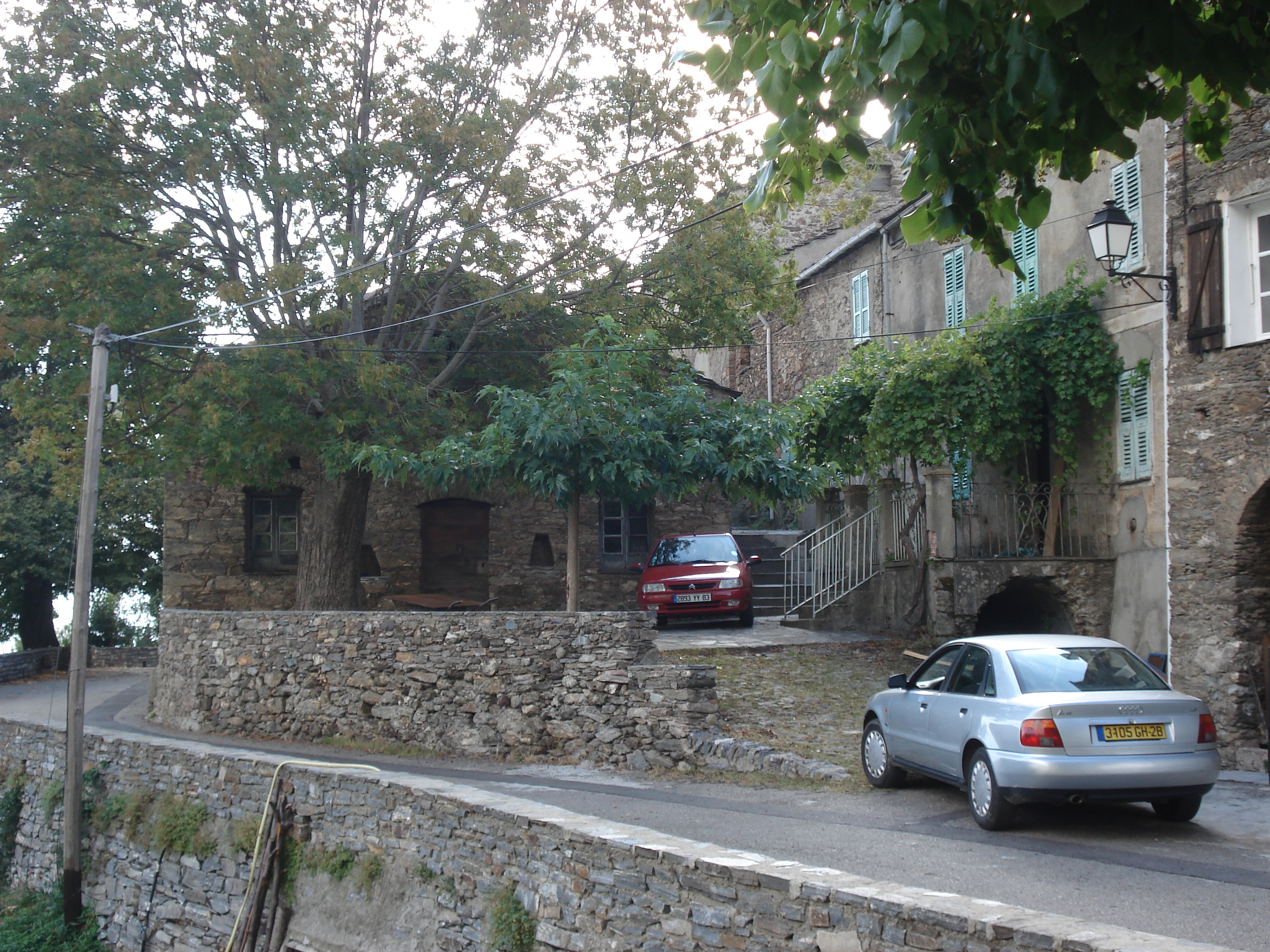 รูปถ่าย ฝรั่งเศส(France) คอร์สิคา(Corsica) วัลเล-ดาเลซานี(Valle d'alesani) 2006-09 17