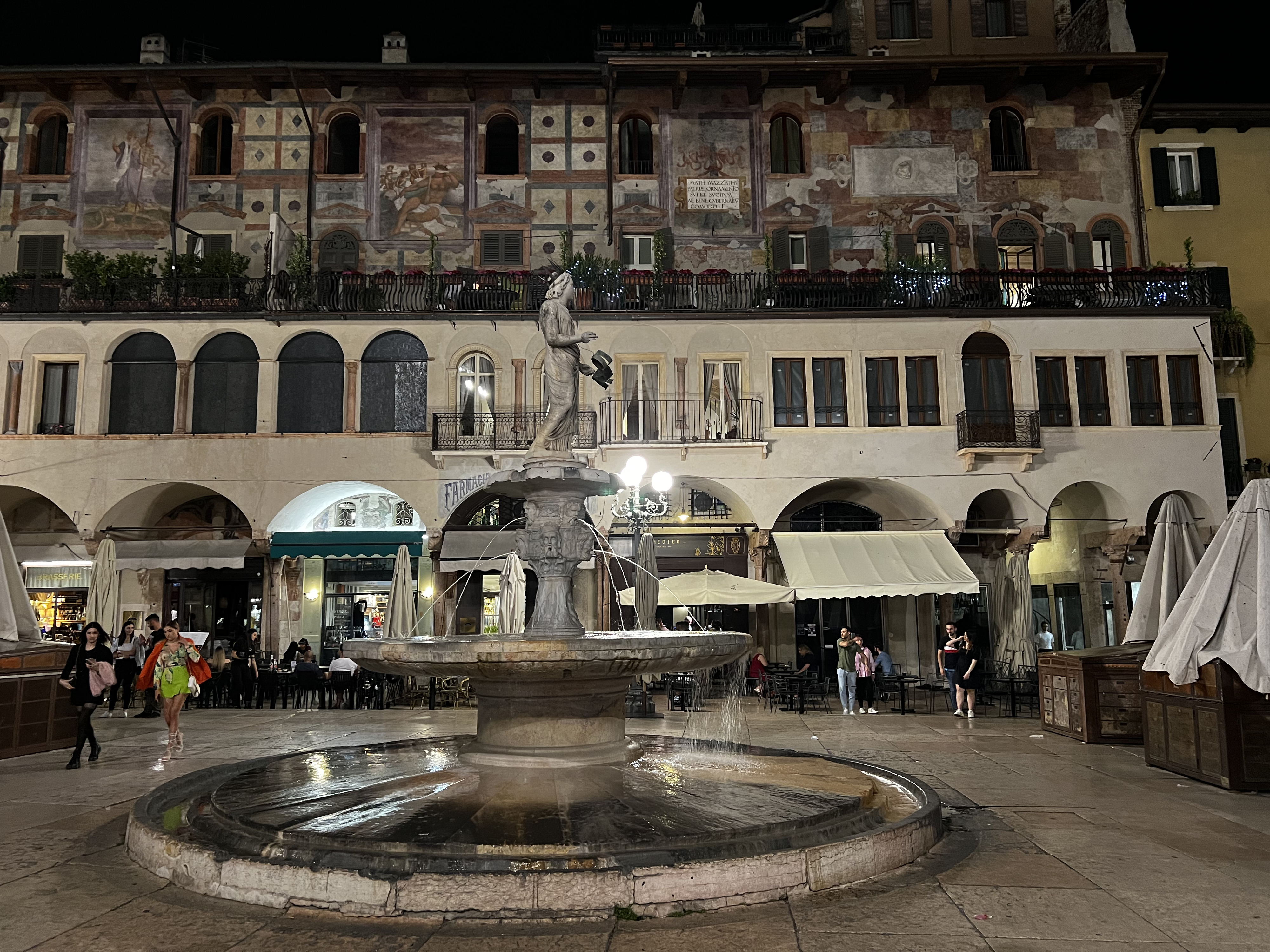 รูปถ่าย อิตาลี(Italy) เวโรเน่(Verona) 2022-05 109
