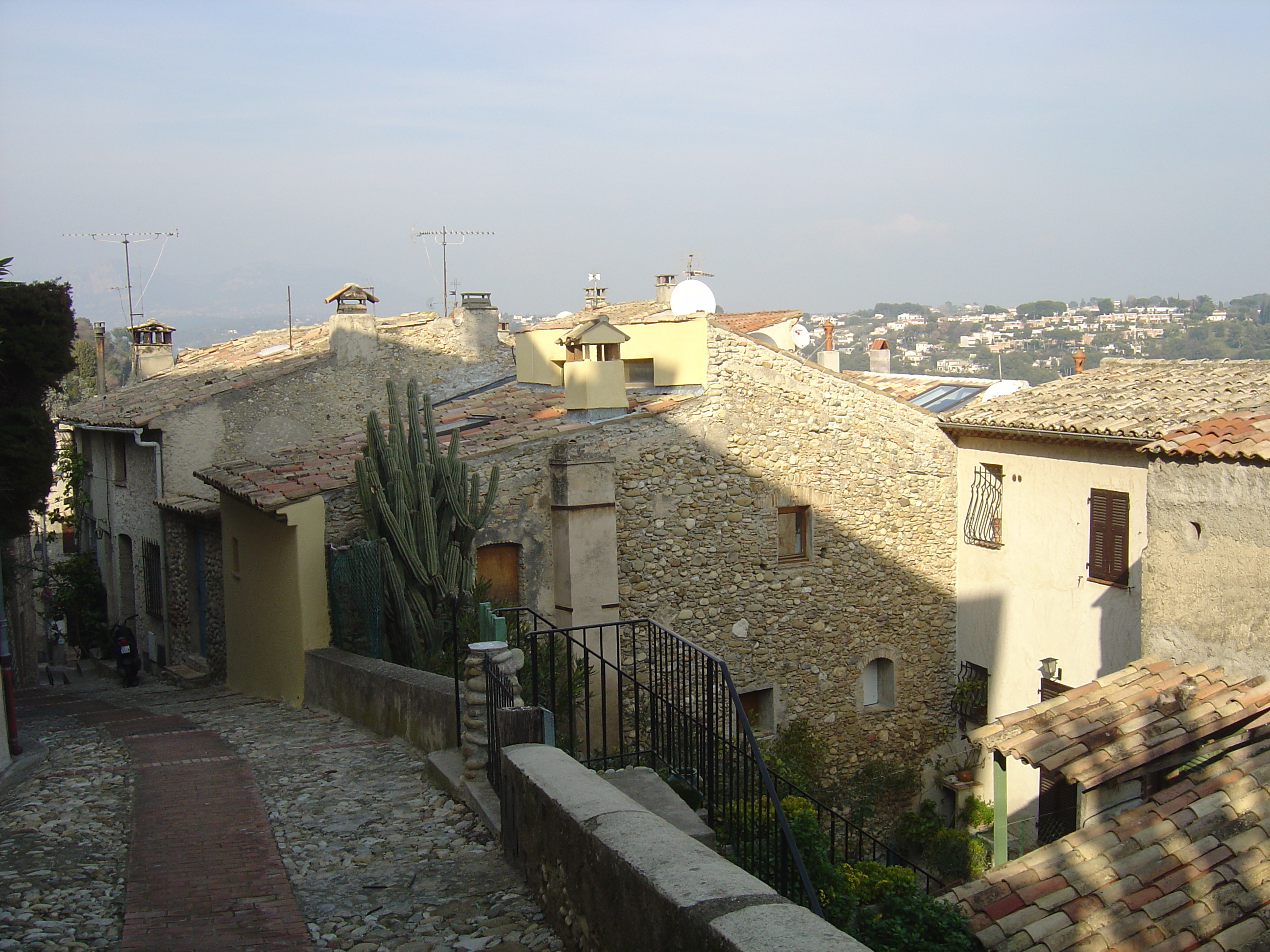 รูปถ่าย ฝรั่งเศส(France) โอต์-เดอ-คาญ(Les Hauts de Cagnes) 2006-01 60