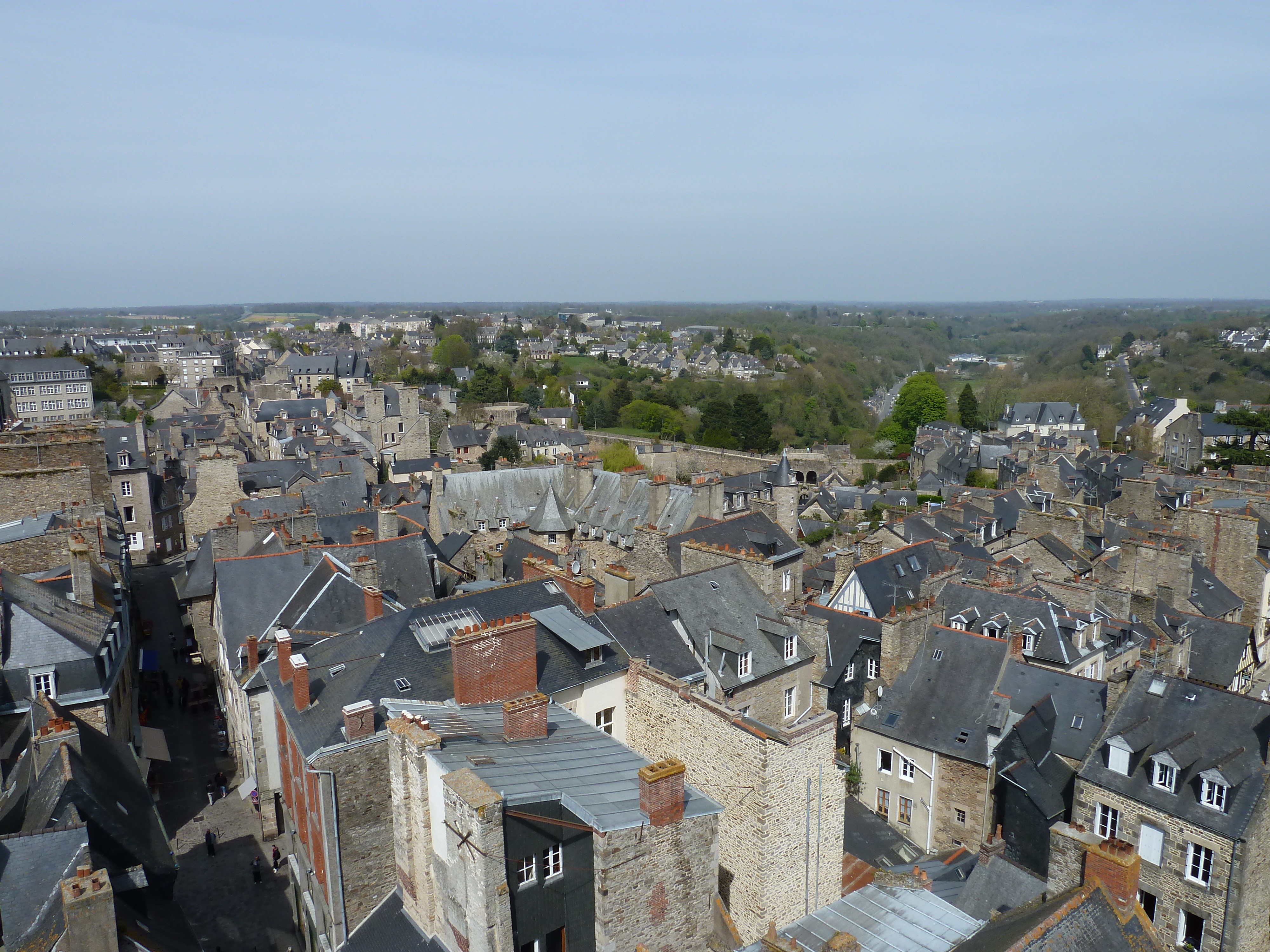 รูปถ่าย ฝรั่งเศส(France) ดีน็อง(Dinan) หอนาฬิกาดีน็อง(Dinan clock tower) 2010-04 3