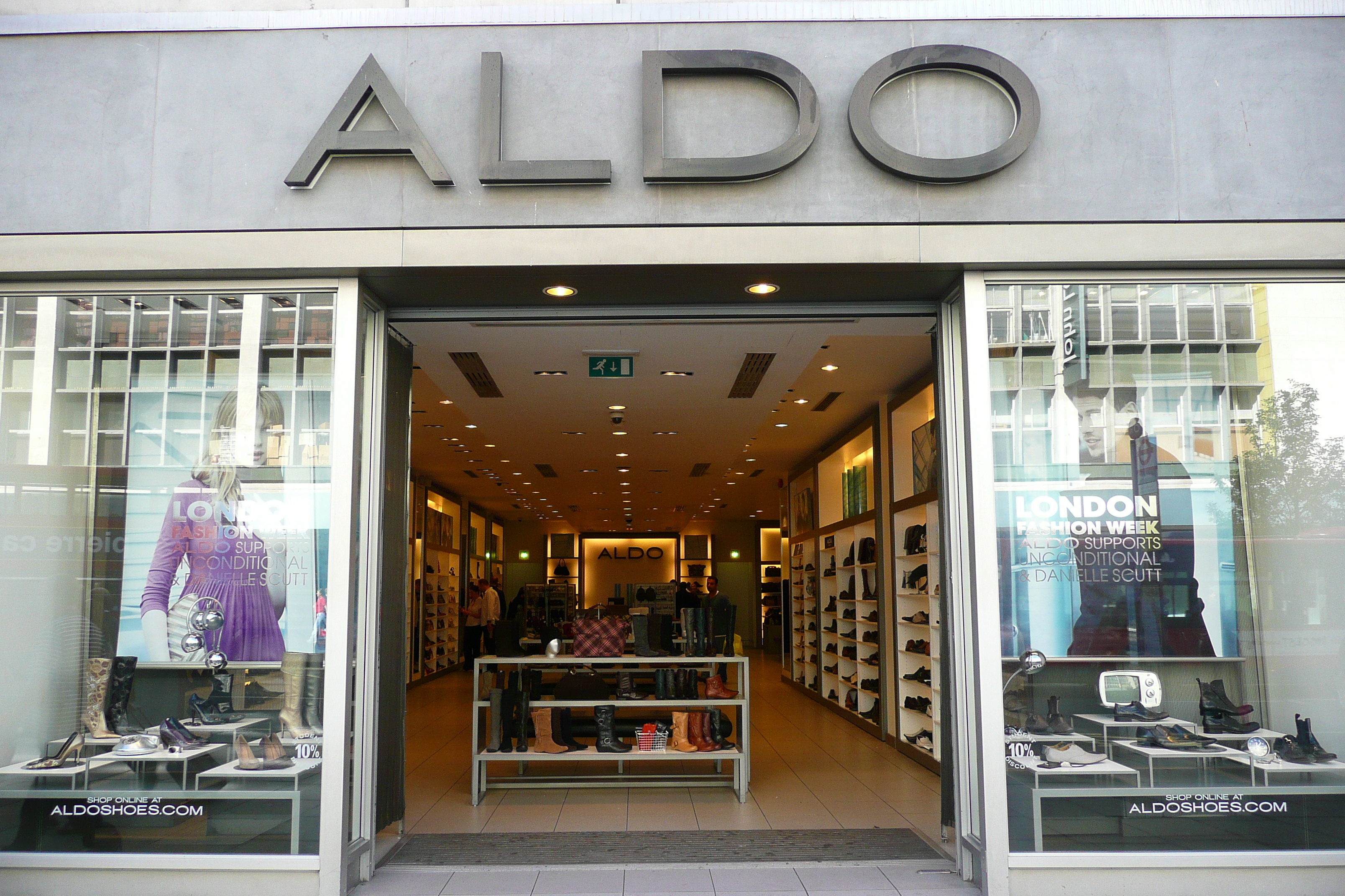 รูปถ่าย อังกฤษ(United Kingdom) ลอนดอน(London) ถนนออกซ์ฟอร์ด(Oxford Street) 2007-09 183